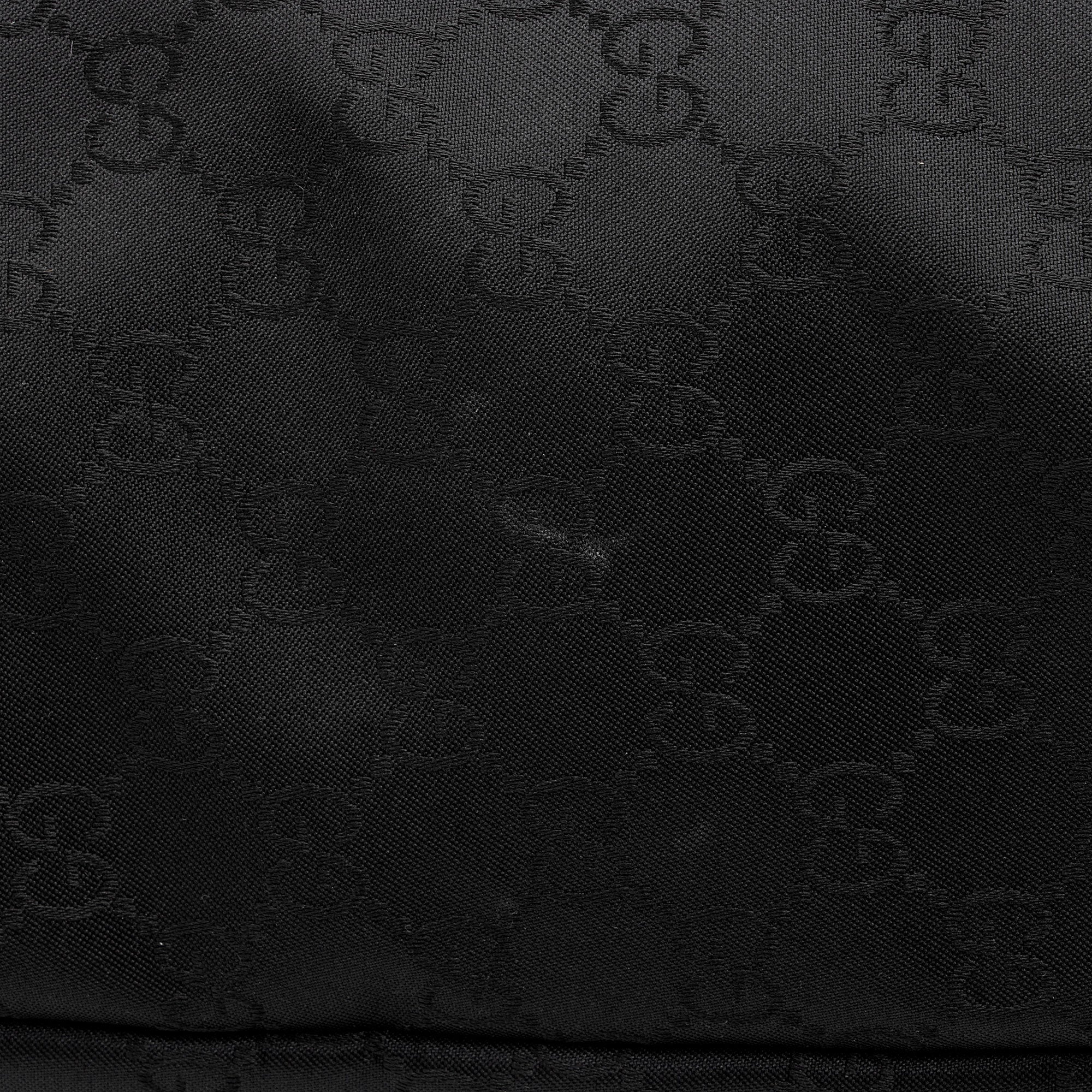 Gucci GG Nylon Travel Duffle Bag (SHF-EZRm68)