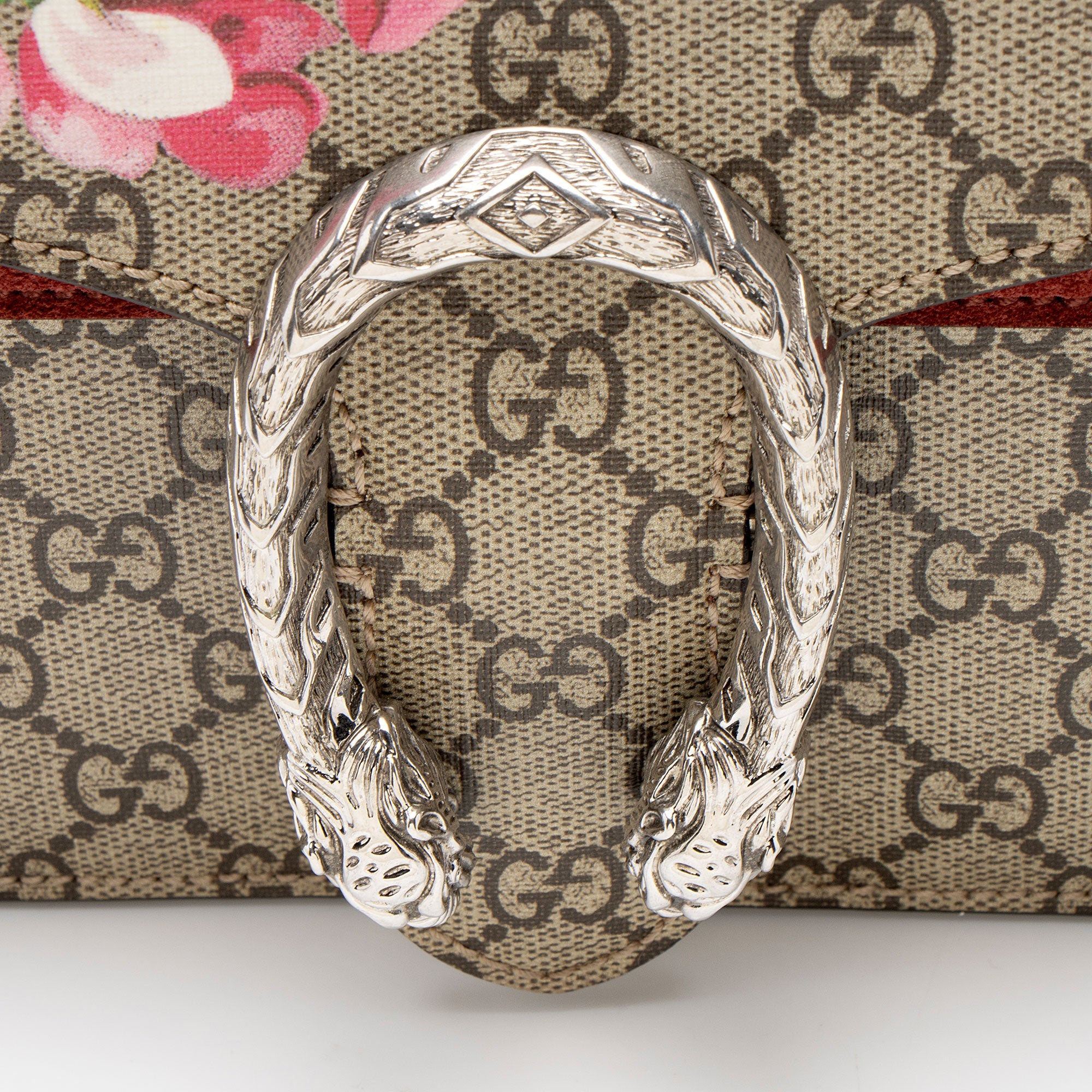 Gucci GG Supreme Blooms Dionysus Medium Shoulder Bag