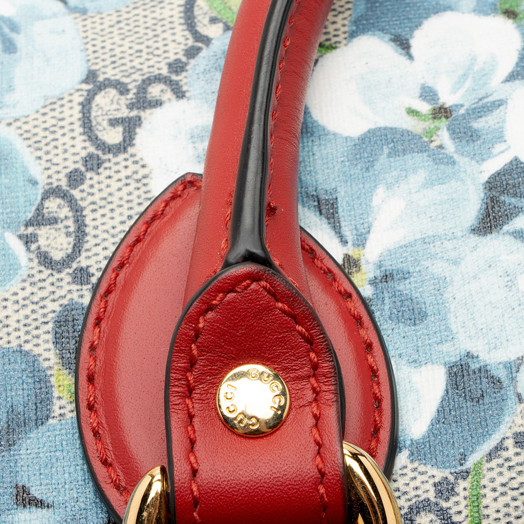 Gucci GG Supreme Blooms Medium Boston Bag (SHF-XceVYh)