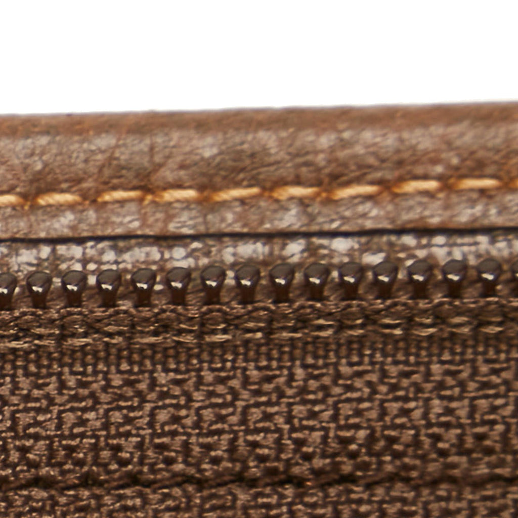 Gucci GG Supreme Clutch Bag (SHG-32201)