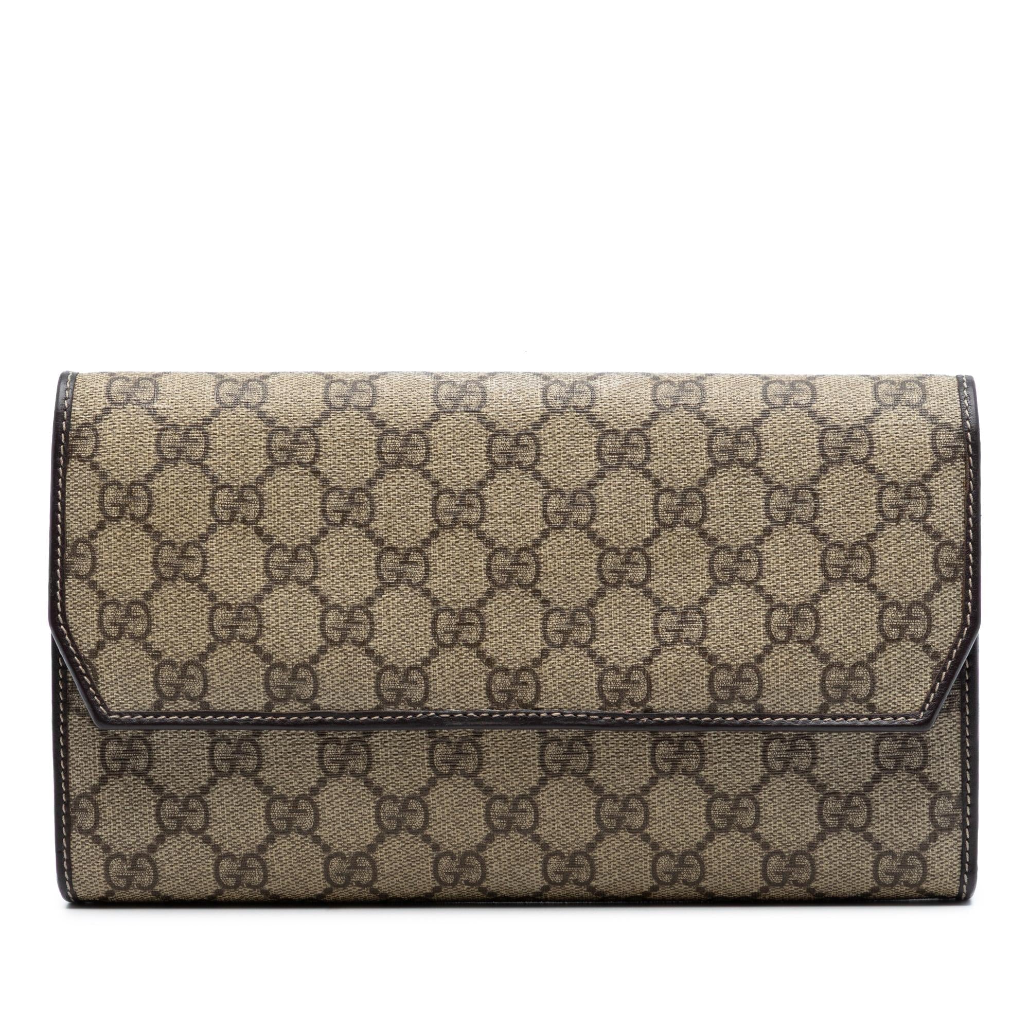 Gucci GG Supreme Clutch