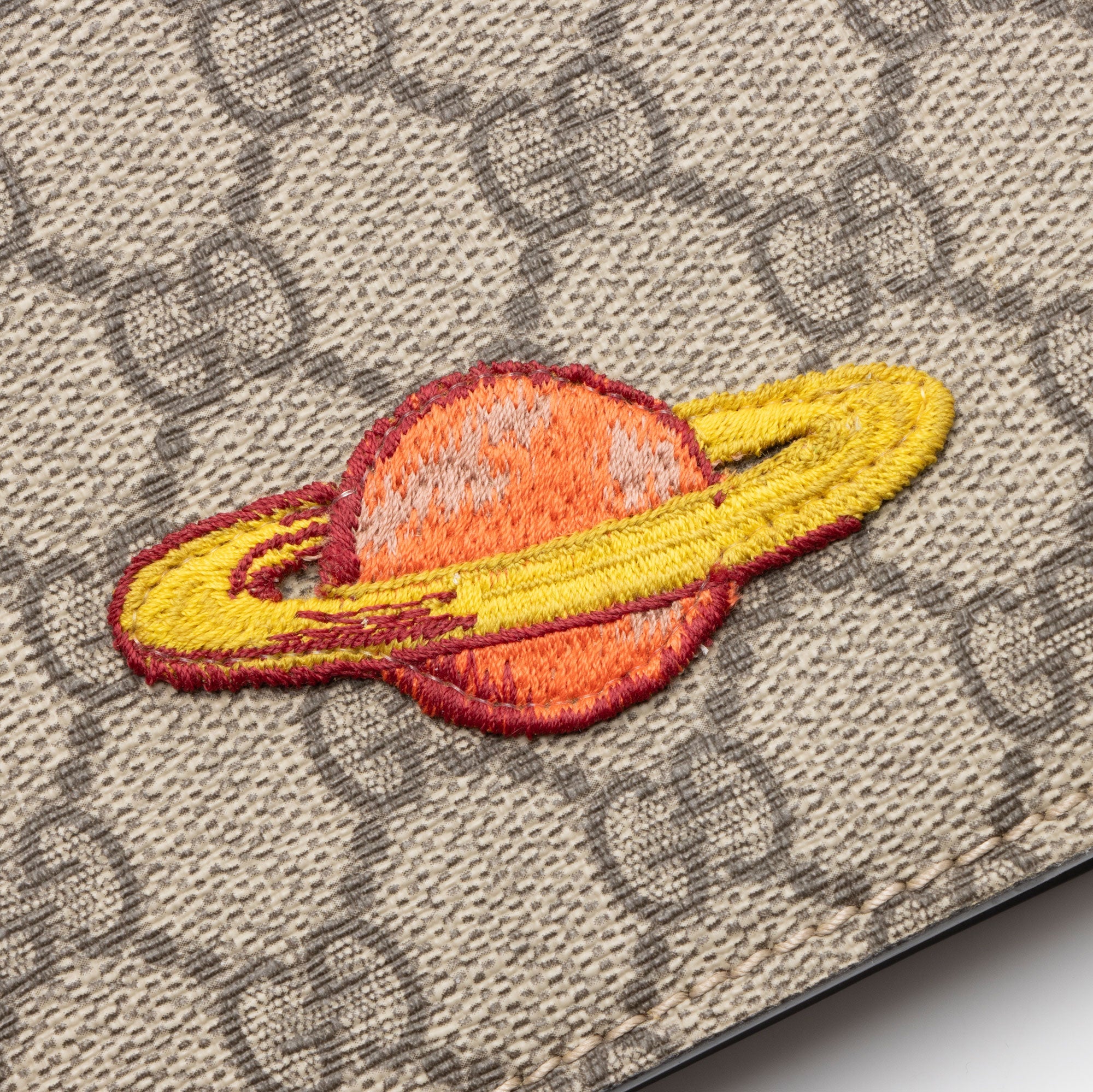 Gucci GG Supreme Courrier Flat Messenger