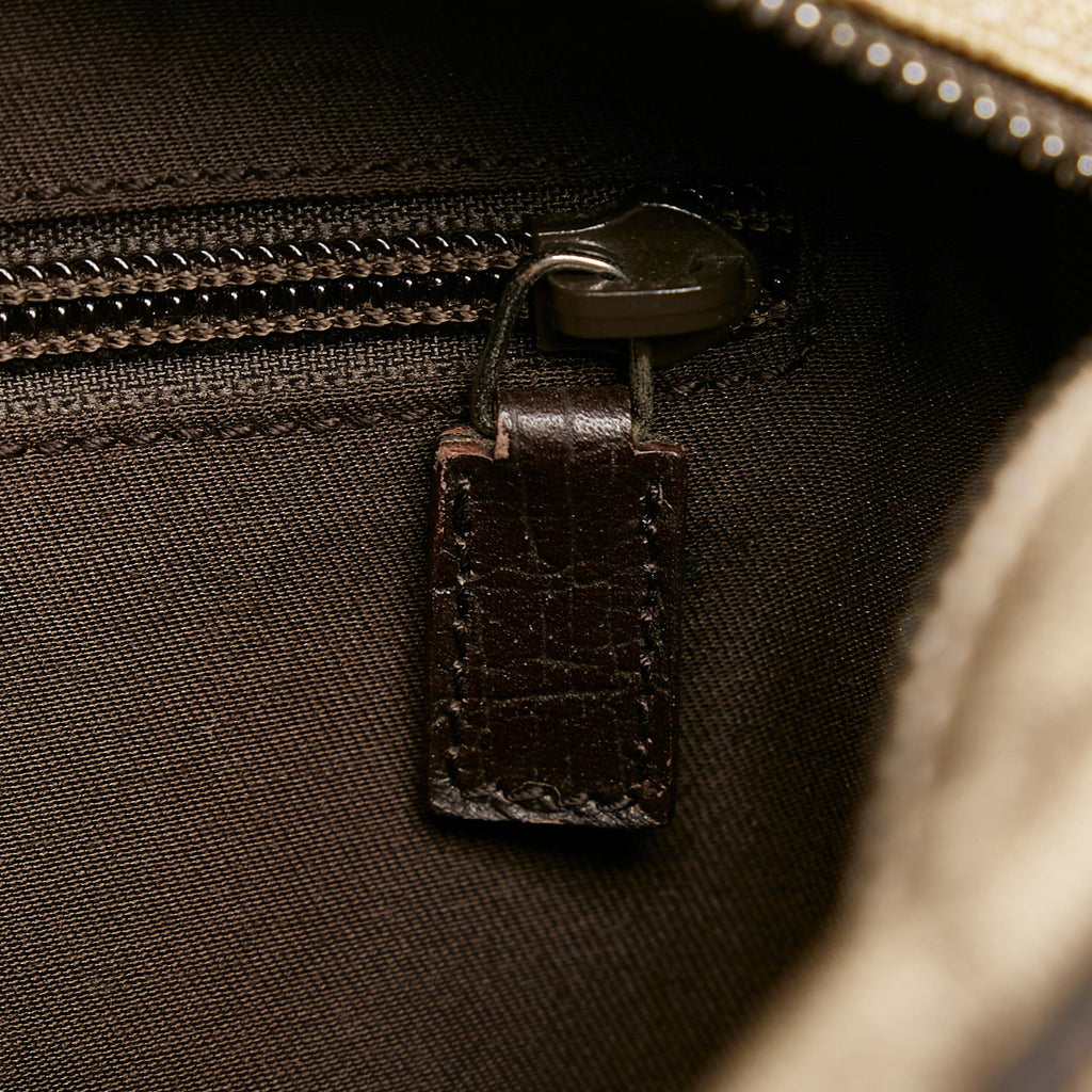 Gucci GG Supreme Crossbody Bag (SHG-29987)