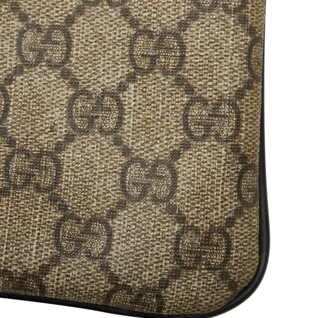 Gucci GG Supreme Crossbody (SHG-TjrCxp)