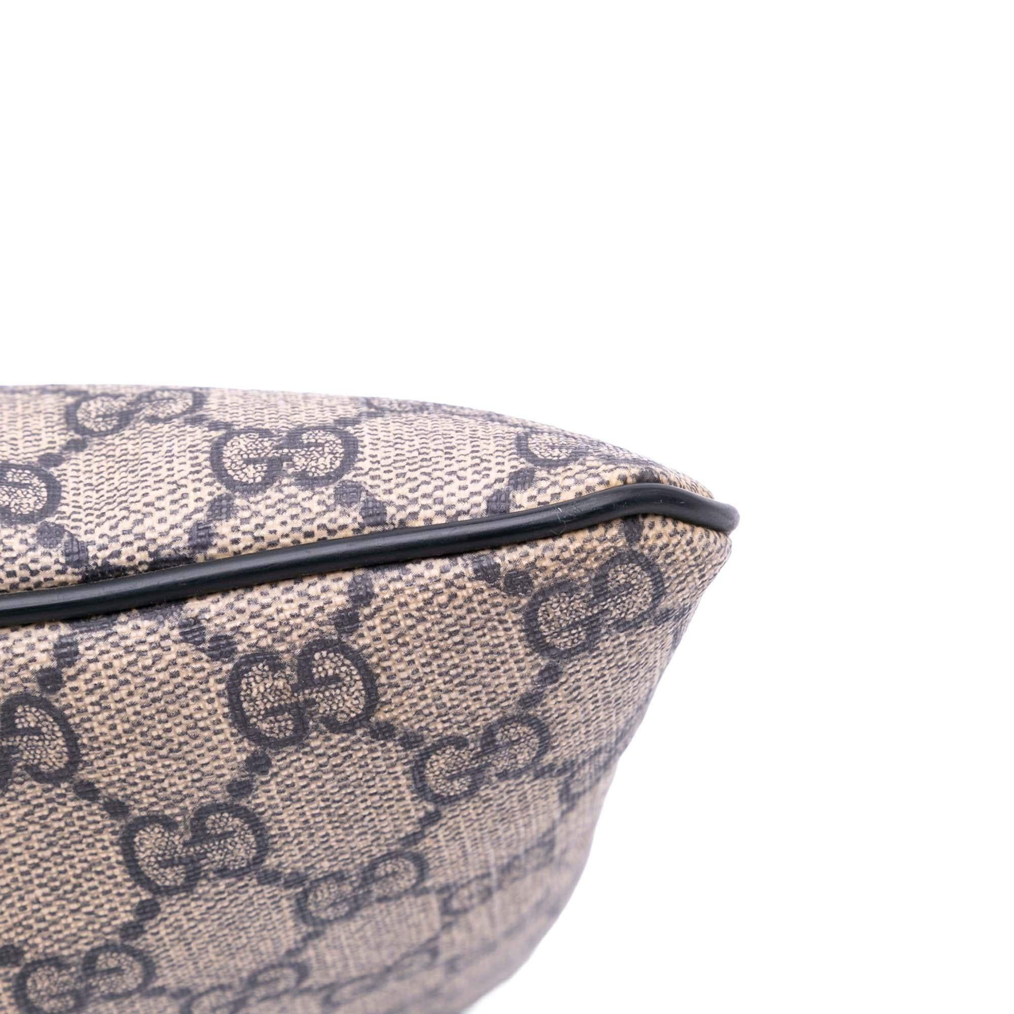 Gucci GG Supreme Crossbody