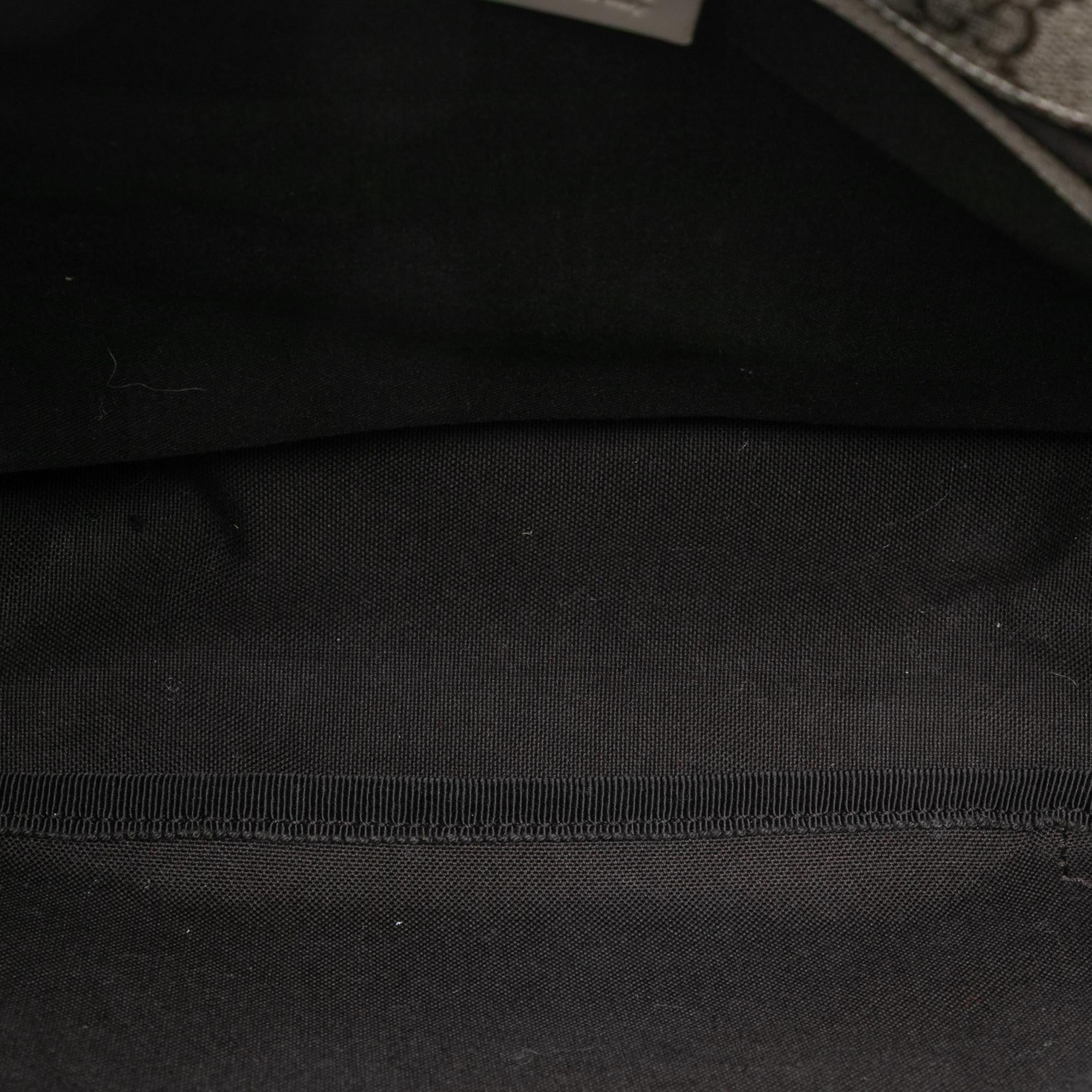 Gucci GG Supreme Crossbody