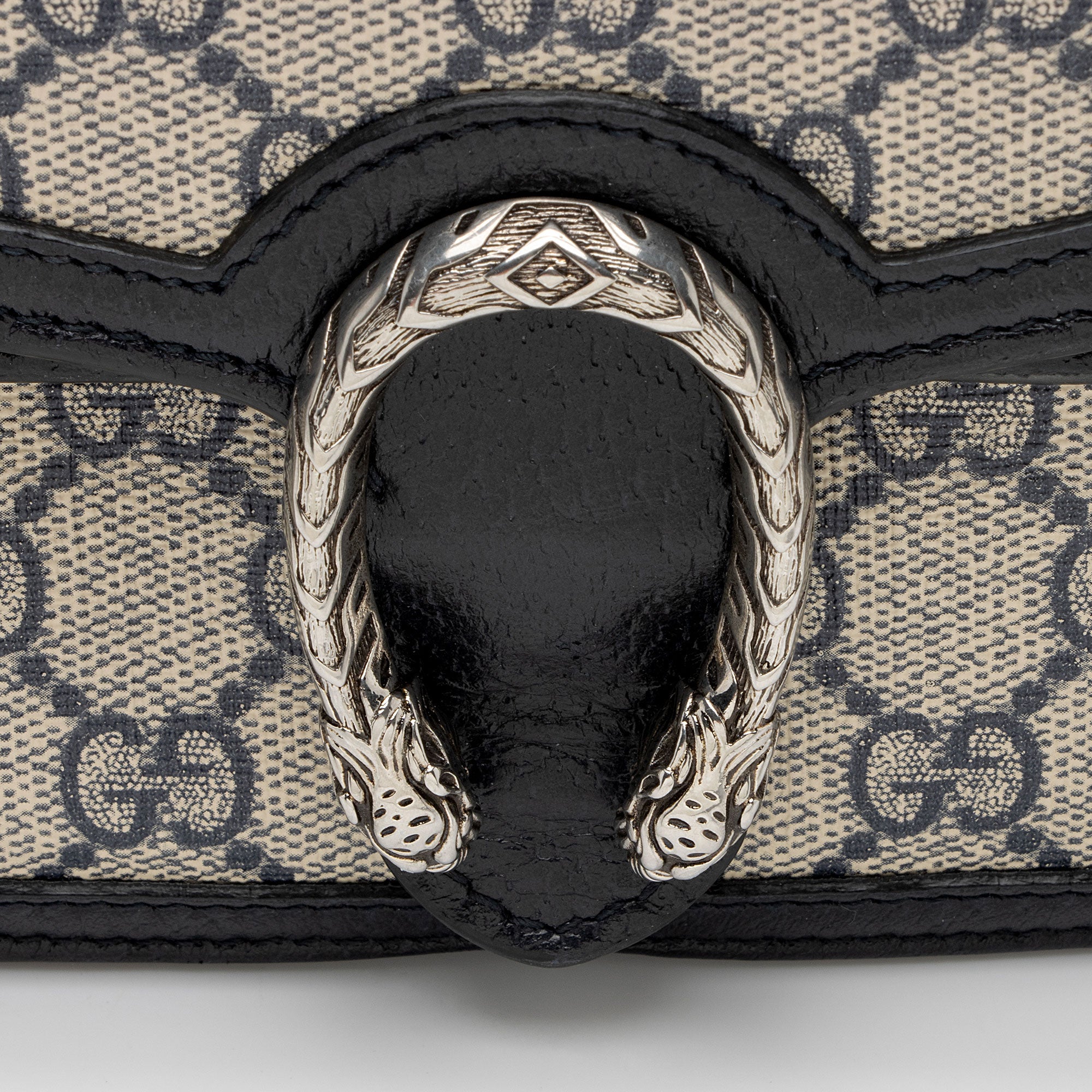 Gucci GG Supreme Dionysus Super Mini Bag