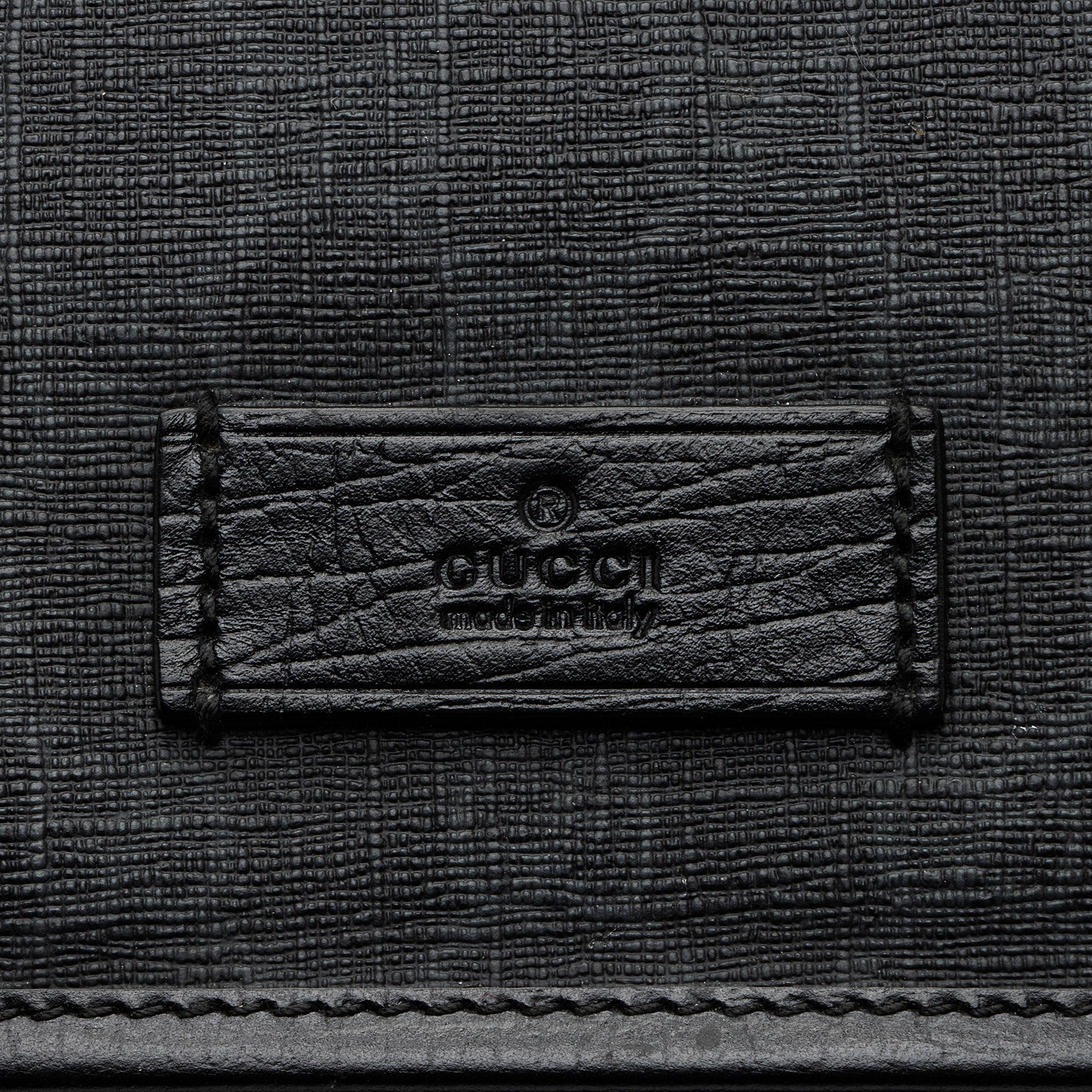 Gucci GG Supreme Flap Medium Messenger (SHF-IA2QeH)