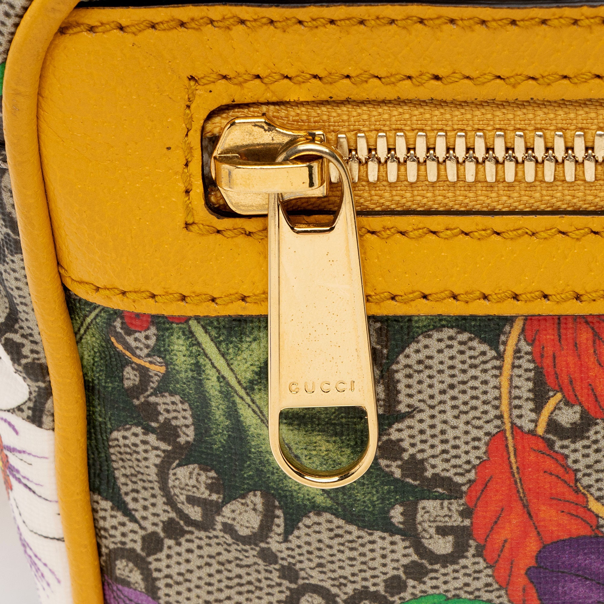Gucci GG Supreme Flora Ophidia Medium Belt Bag (SHF-MQx9zI)