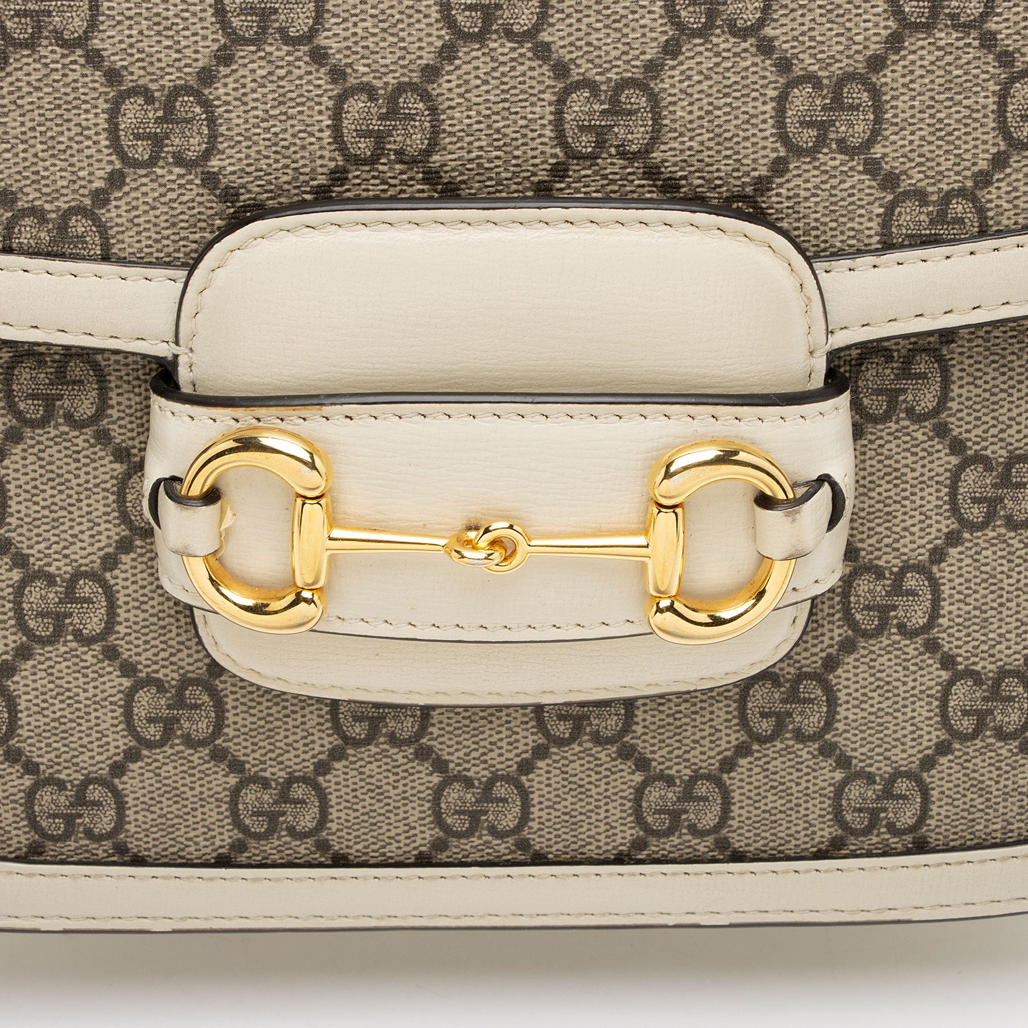 Gucci GG Supreme Horsebit 1955 Medium Shoulder Bag