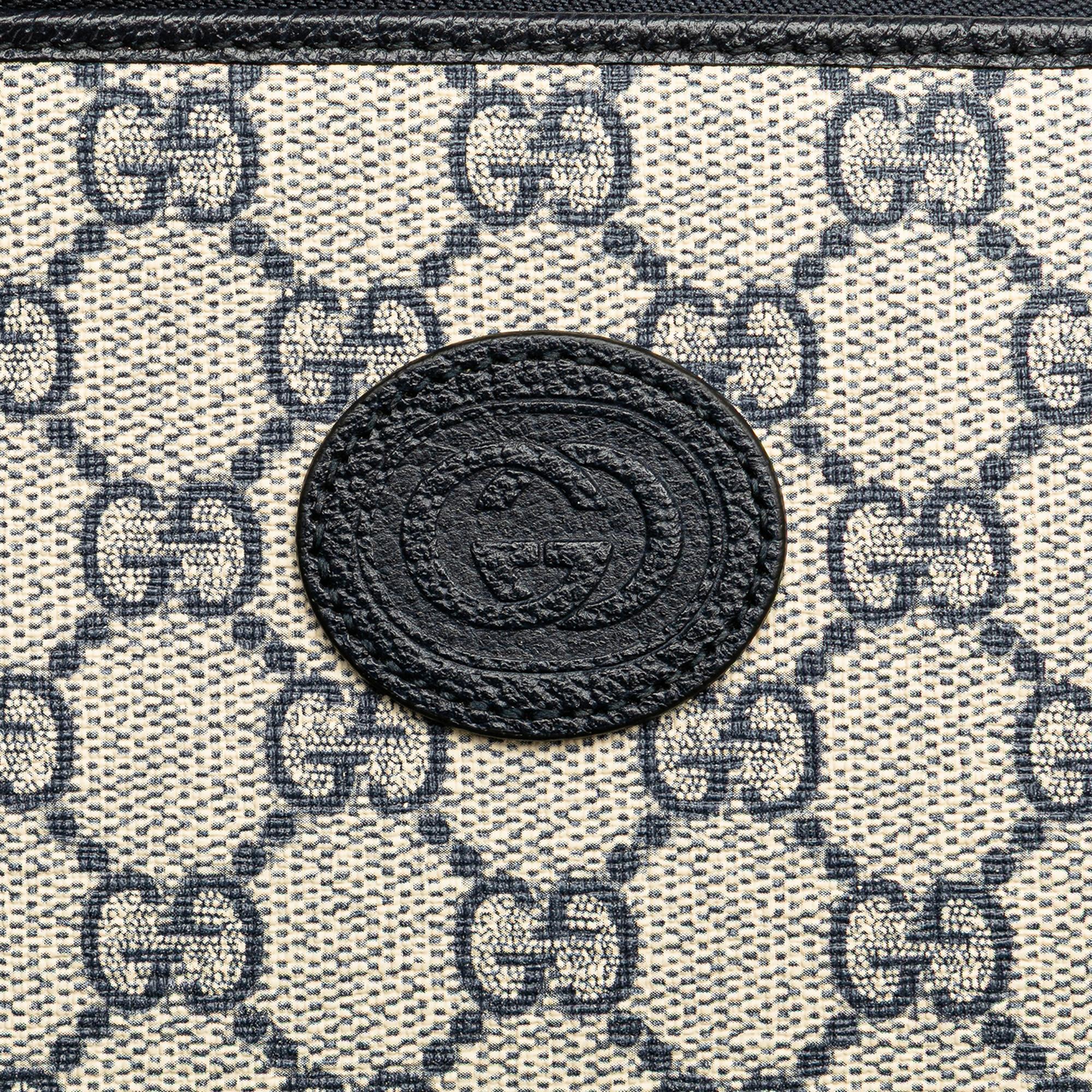Gucci GG Supreme Interlocking G Clutch