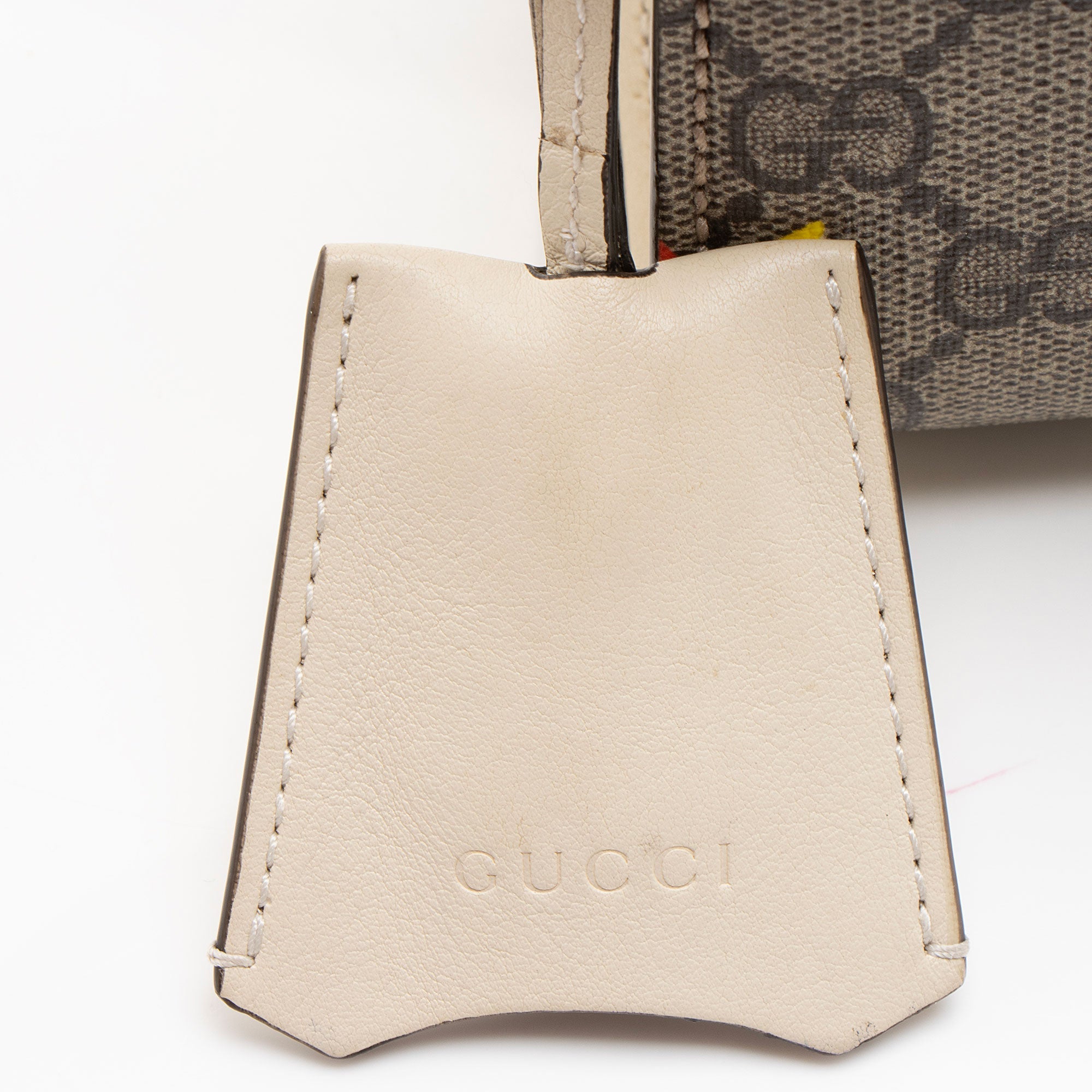 Gucci GG Supreme Les Pommes Padlock Small Shoulder Bag