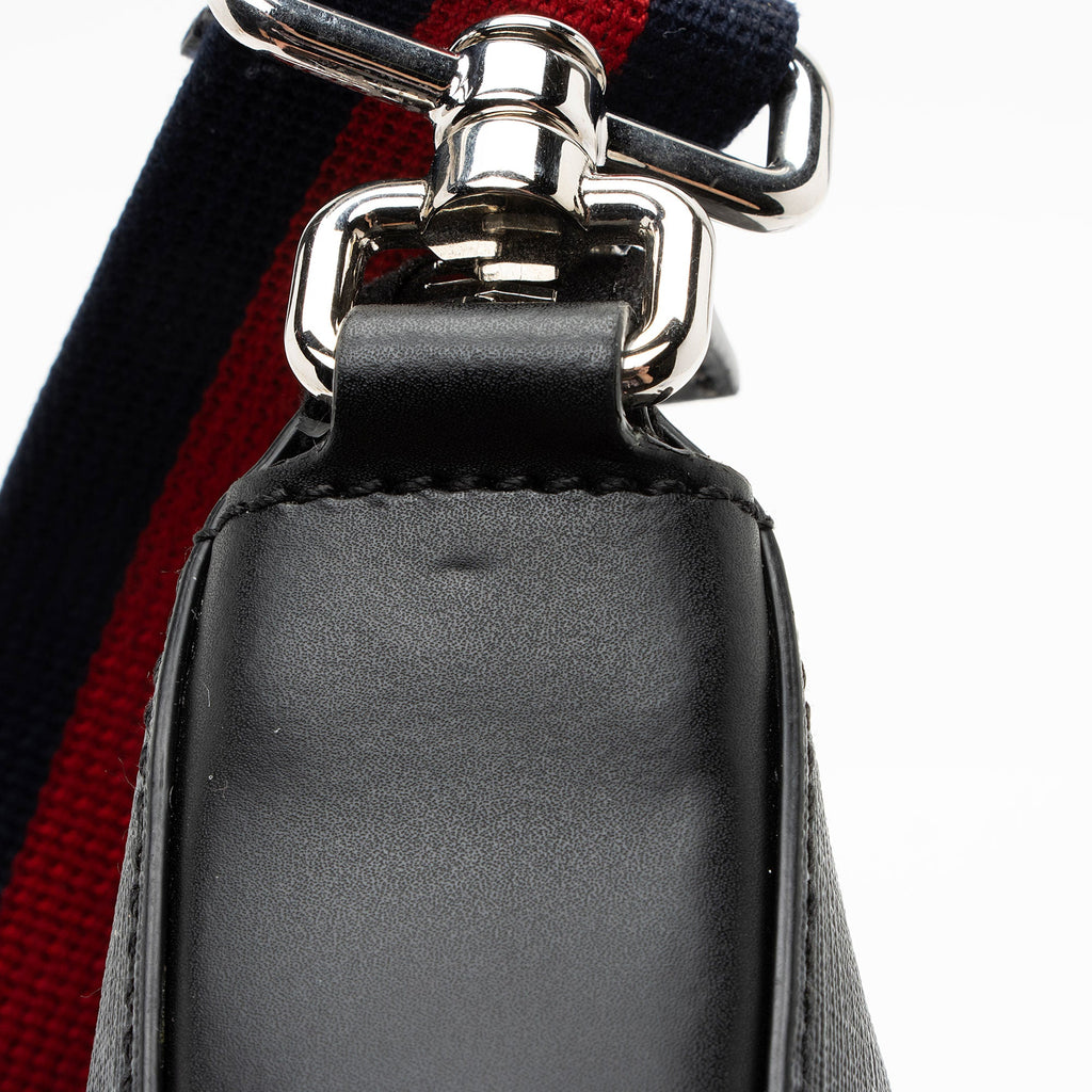 Gucci GG Supreme Messenger
