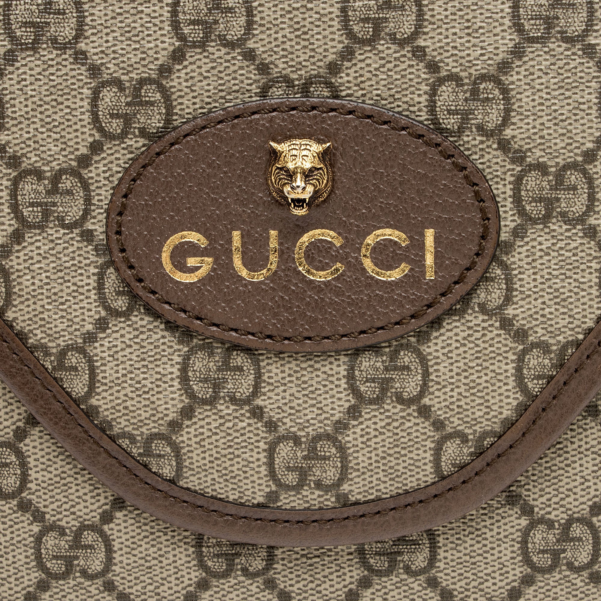Gucci GG Supreme Neo Vintage Medium Messenger Bag (SHF-6GM9Gn)