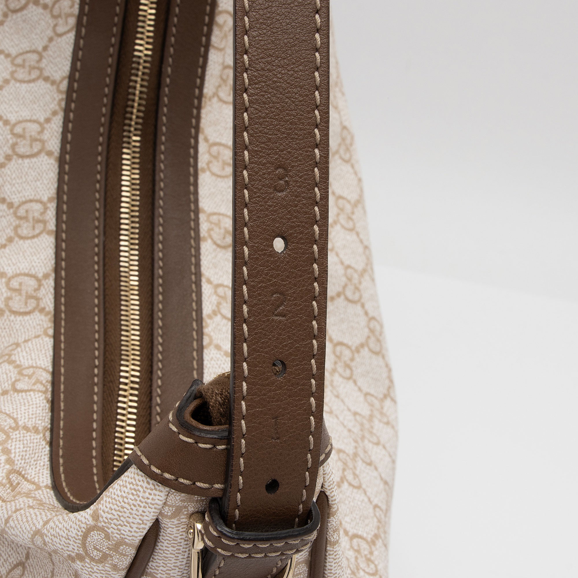 Gucci GG Supreme Nice Hobo (SHF-O8S24J)