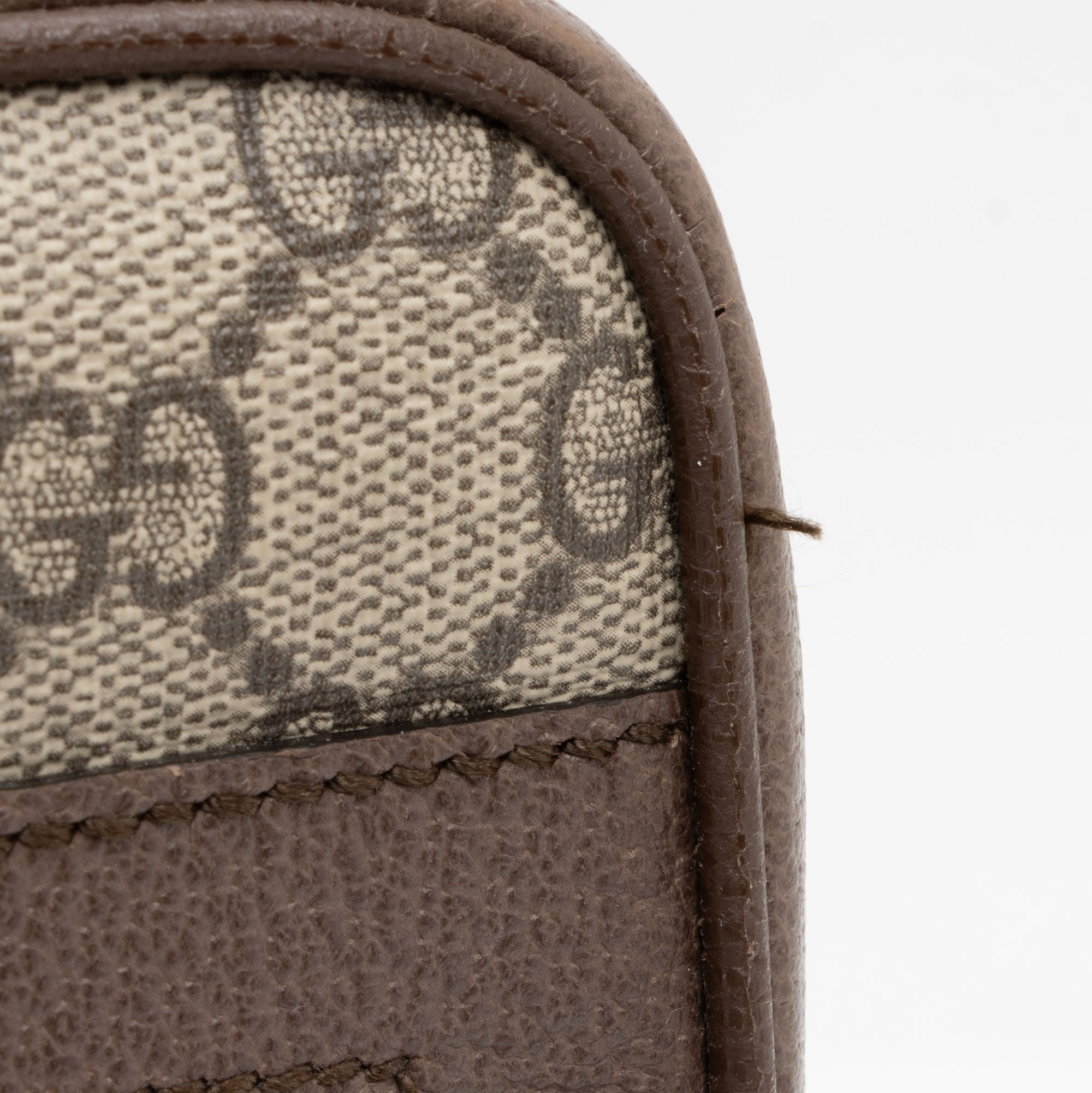 Gucci GG Supreme Ophidia Medium Messenger Bag (SHF-0tr2XT)