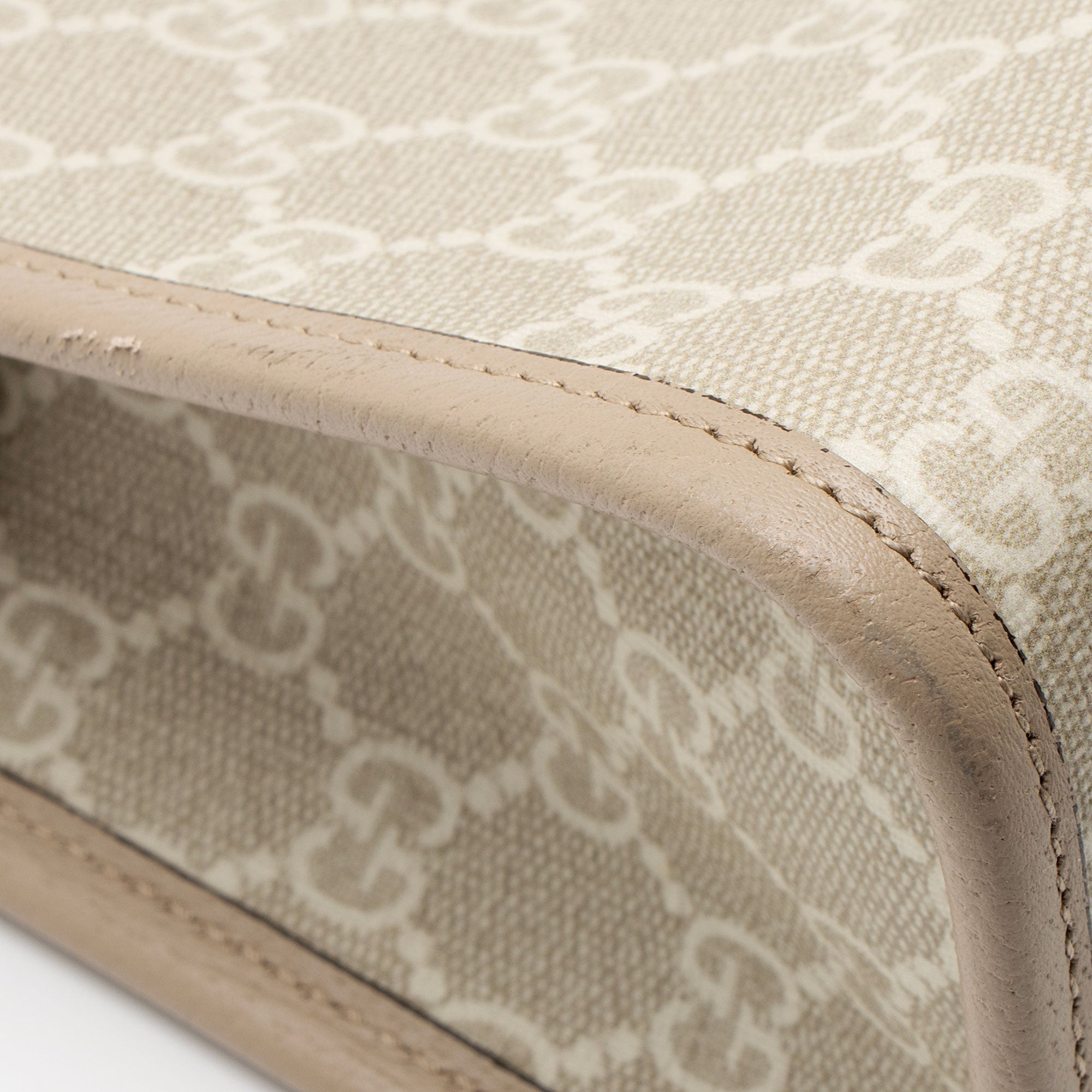 Gucci GG Supreme Ophidia Medium Pouch
