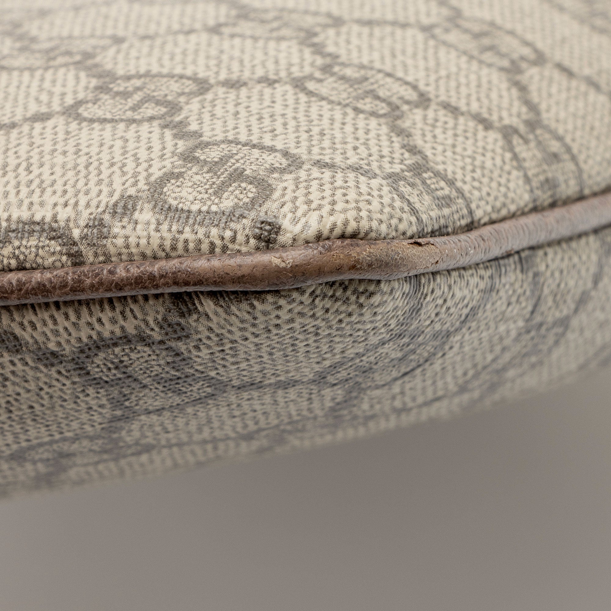 Gucci GG Supreme Ophidia Zip Pouch