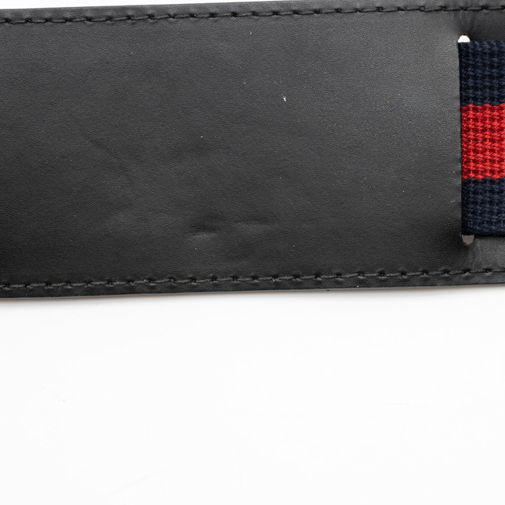 Gucci GG Supreme Small Messenger