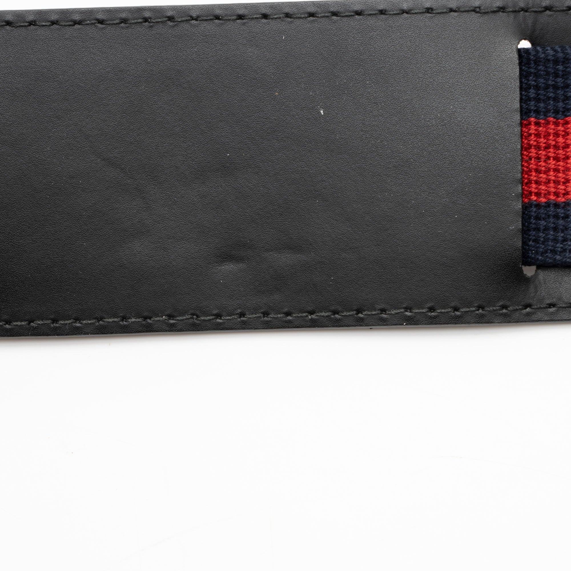 Gucci GG Supreme Small Messenger