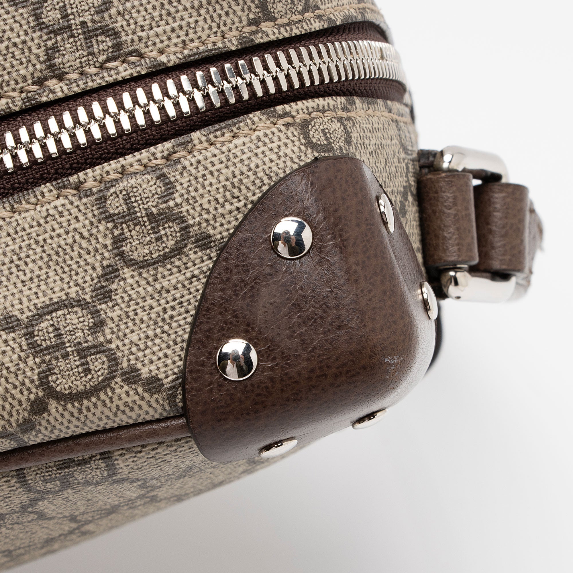 Gucci GG Supreme Square Messenger (SHF-JAMrY6)