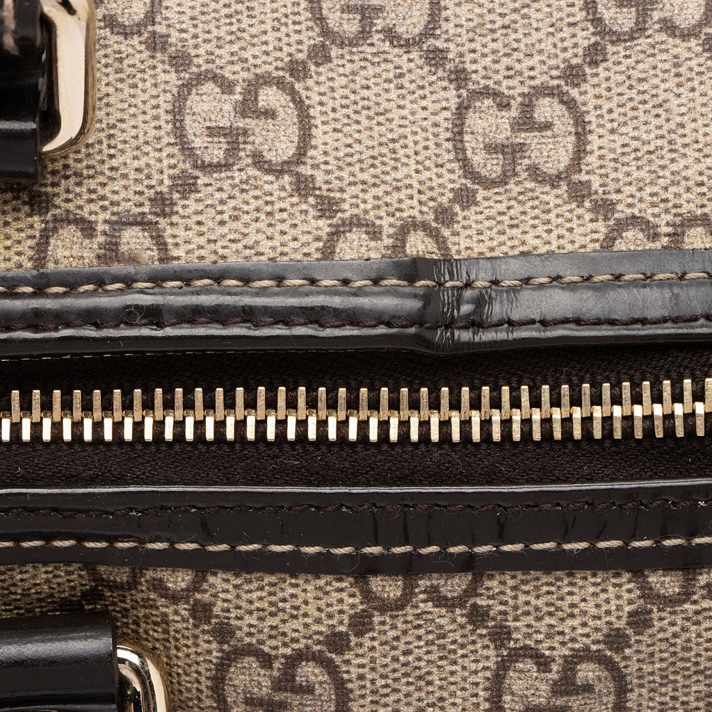 Gucci GG Supreme Tattoo Heart Medium Boston Bag (SHF-CqiJiV)