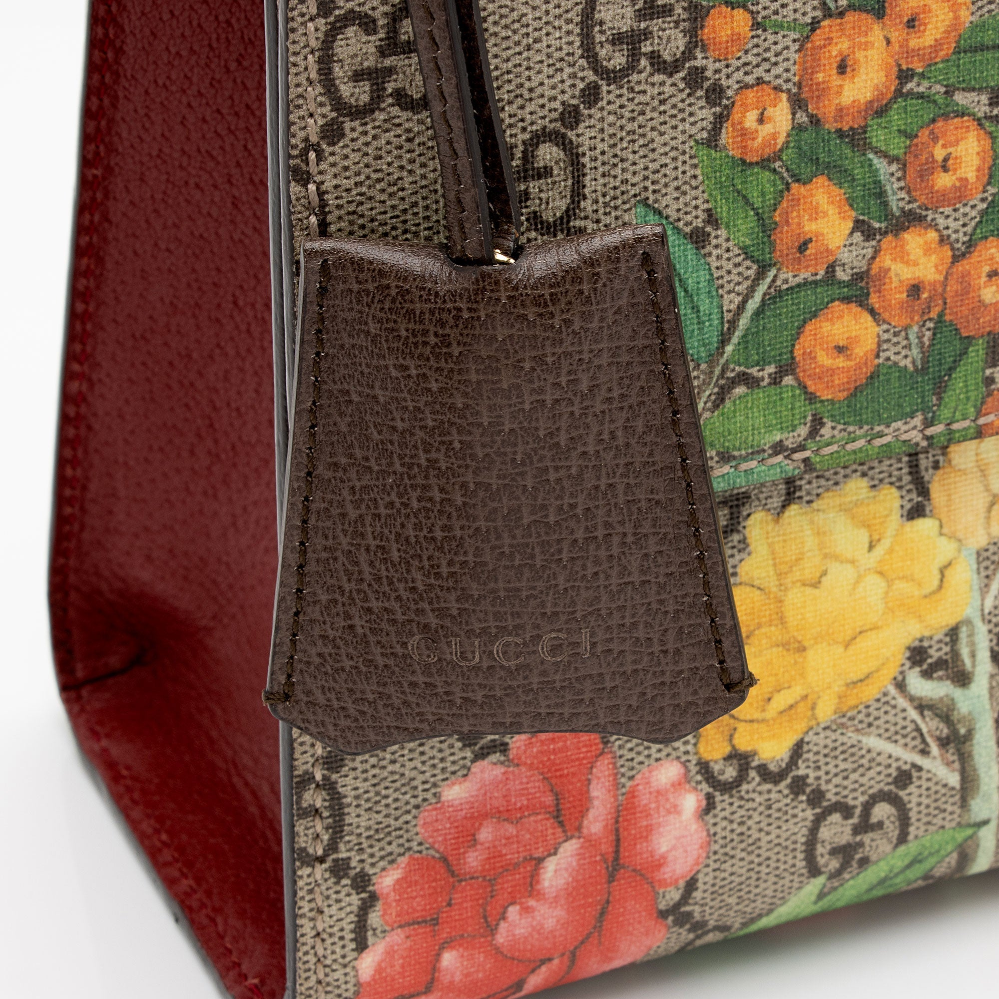 Gucci GG Supreme Tian Padlock Shoulder Bag (SHF-DYWYrW)