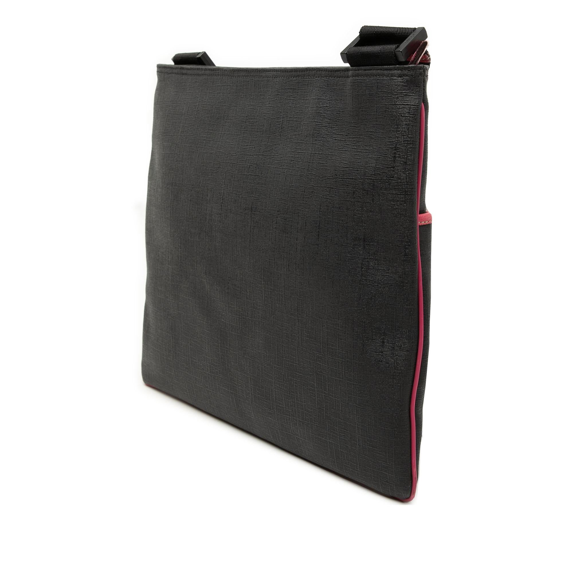Gucci GG Supreme Trademark Logo Crossbody