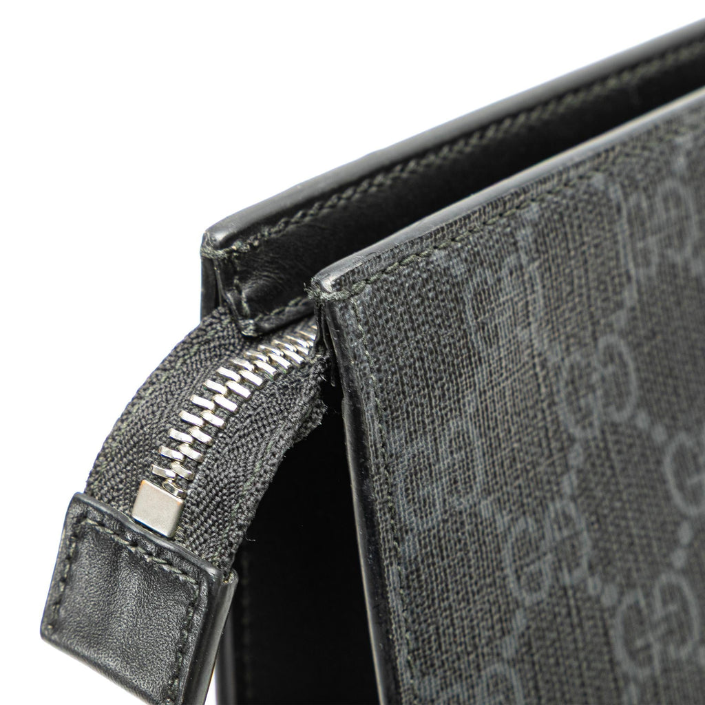 Gucci GG Supreme Web Clutch