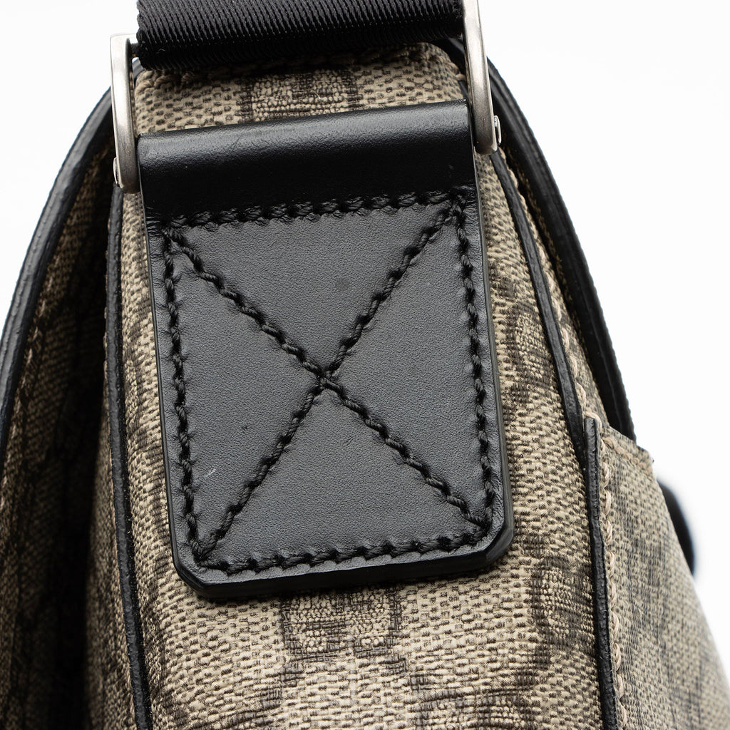 Gucci GG Supreme Web Flap Messenger