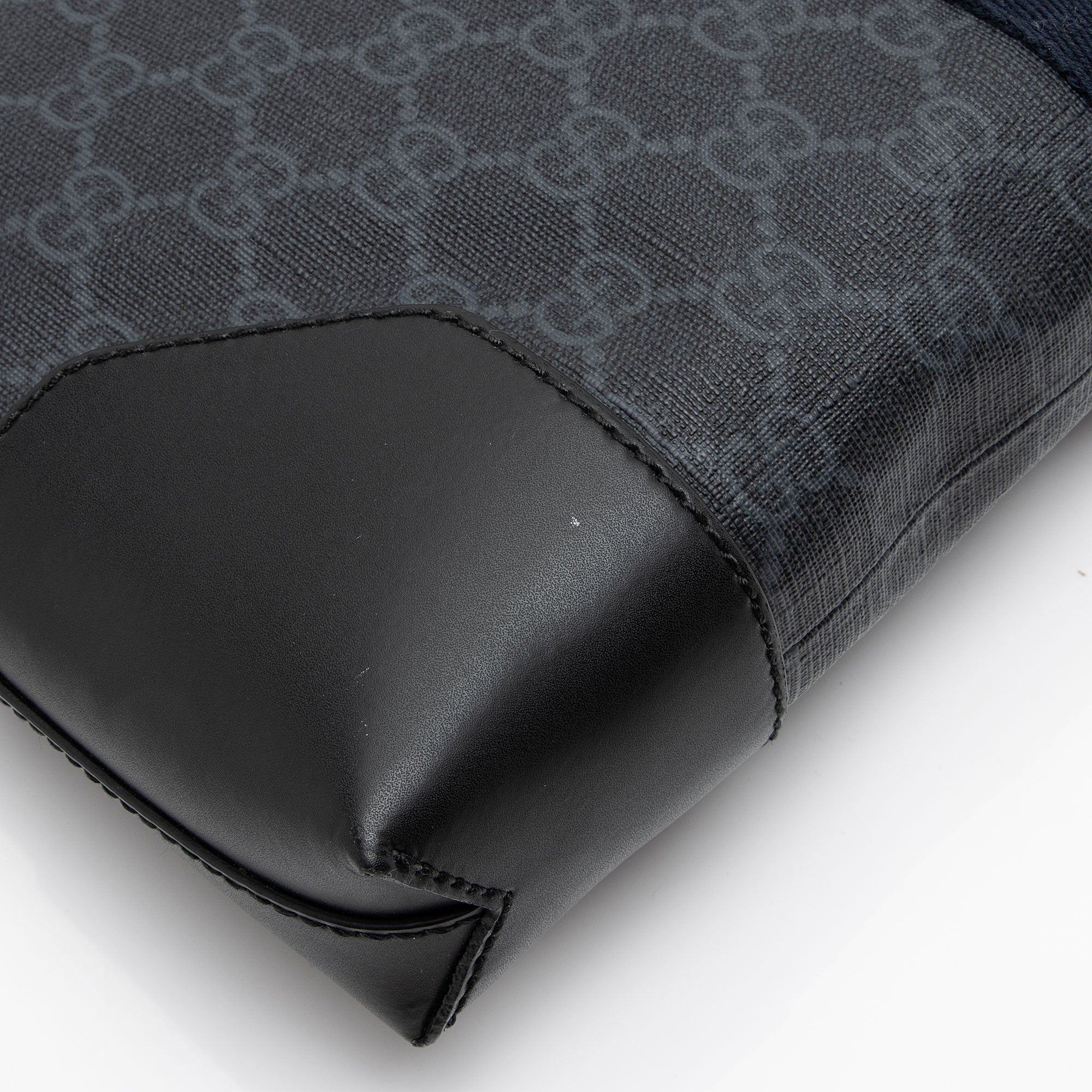 Gucci GG Supreme Web Flat Square Messenger