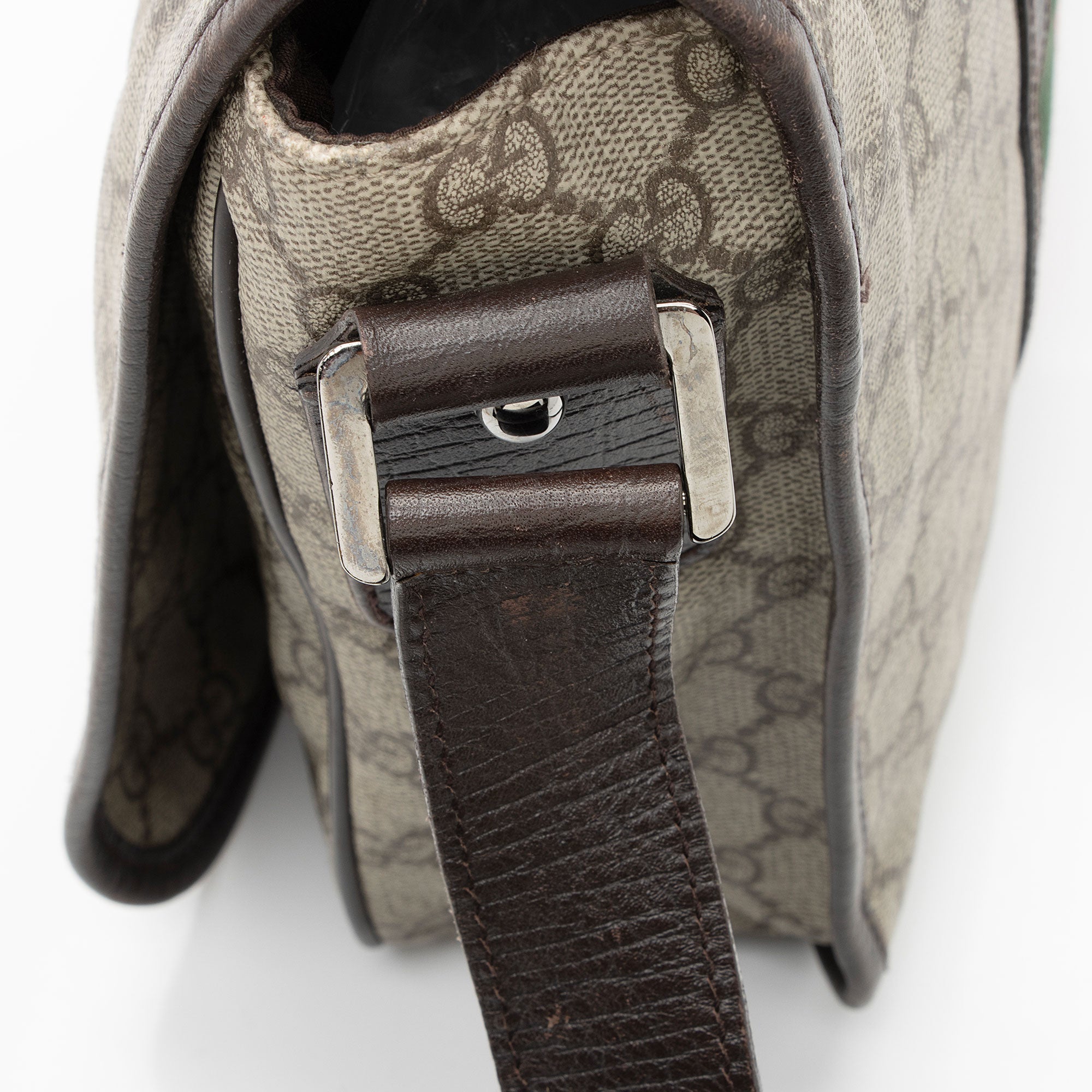 Gucci GG Supreme Web Medium Flap Messenger