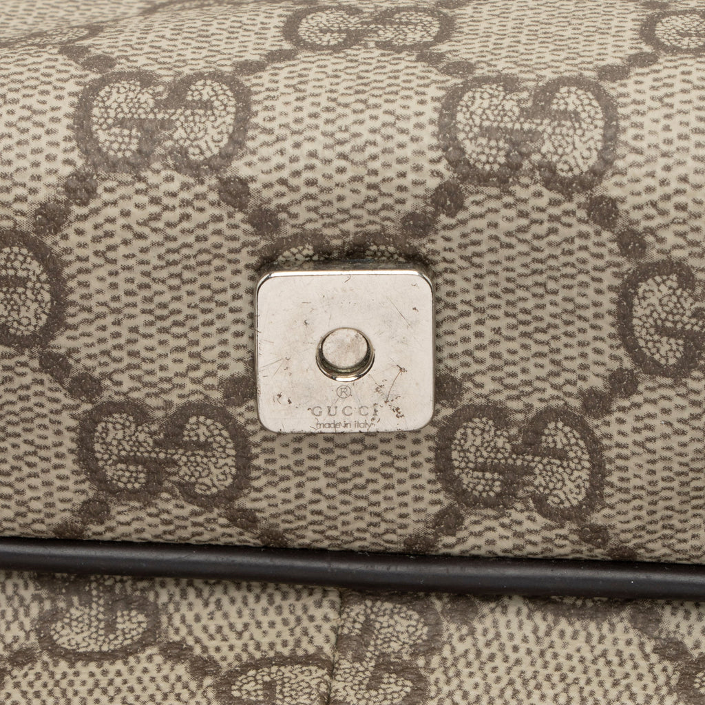 Gucci GG Supreme Web Medium Flap Messenger