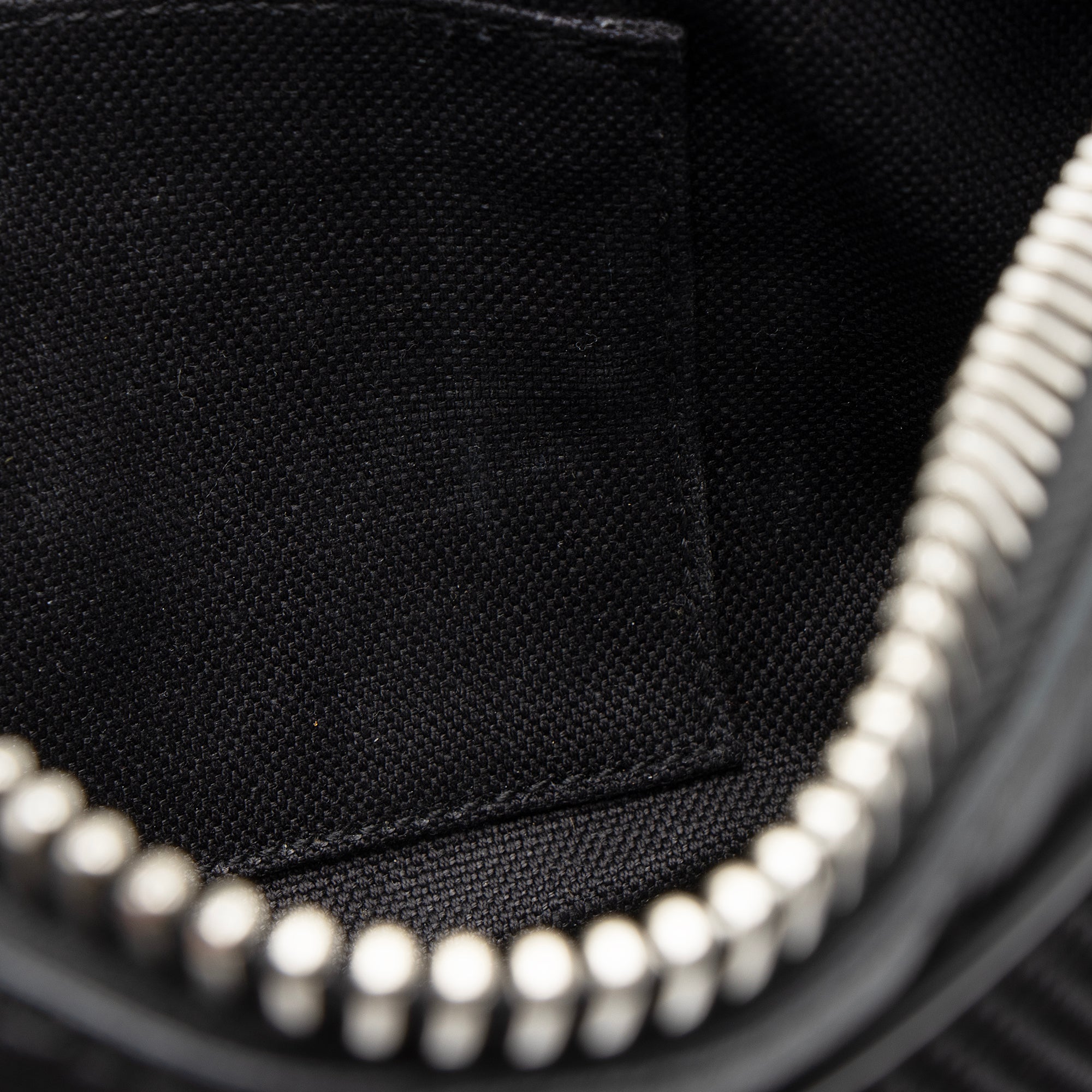 Gucci GG Supreme Web Zip Belt Bag