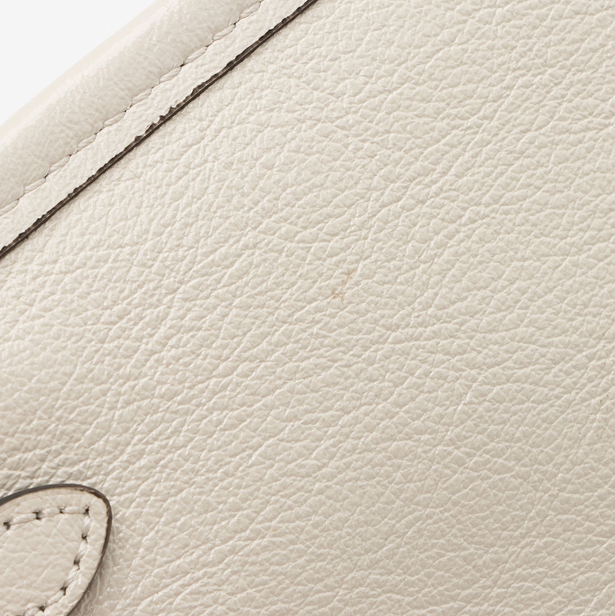 Gucci Glazed Leather Pochette (SHF-NSaoKp)