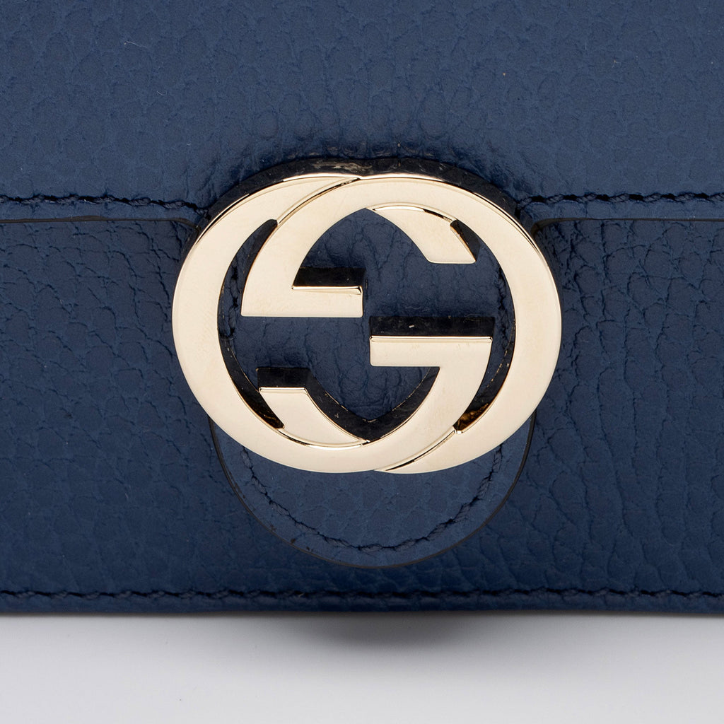Gucci Grained Calfskin Interlocking G Chain Wallet (SHF-hln5dz)