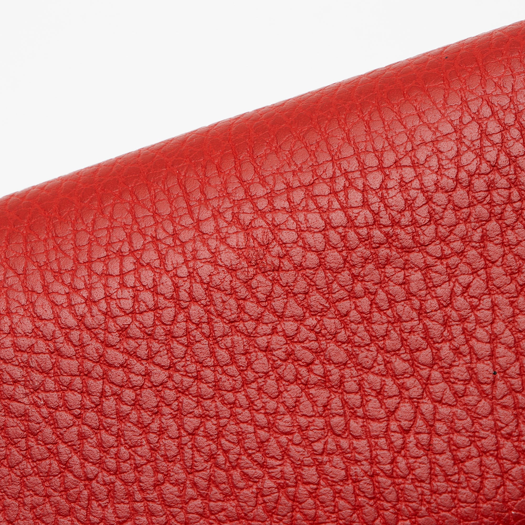 Gucci Grained Calfskin Interlocking G Chain Wallet