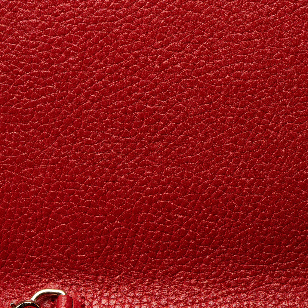 Gucci Grained Leather Soho Wallet on Chain