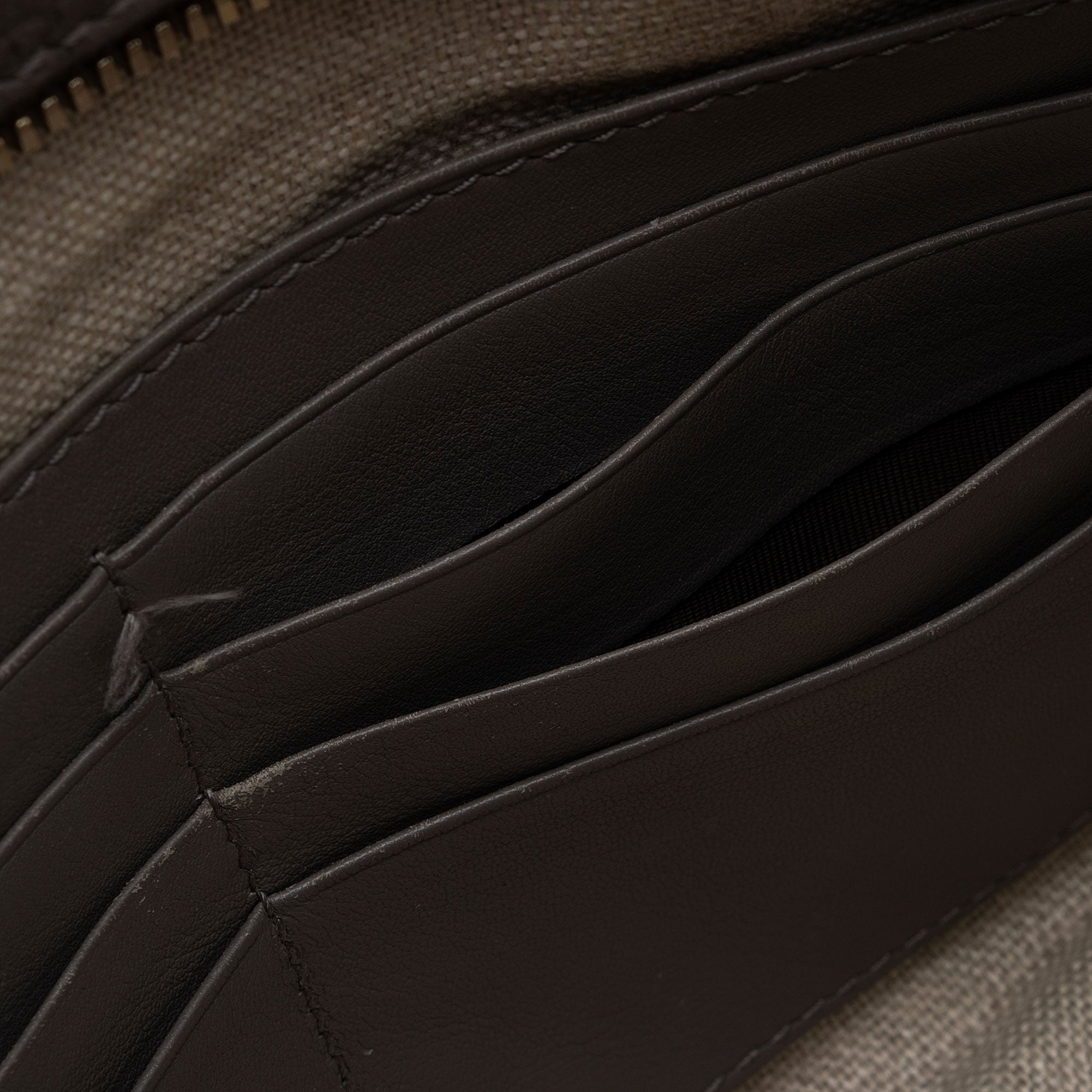 Gucci Guccissima Leather Bree Disco Shoulder Bag (SHF-wVBwEk)