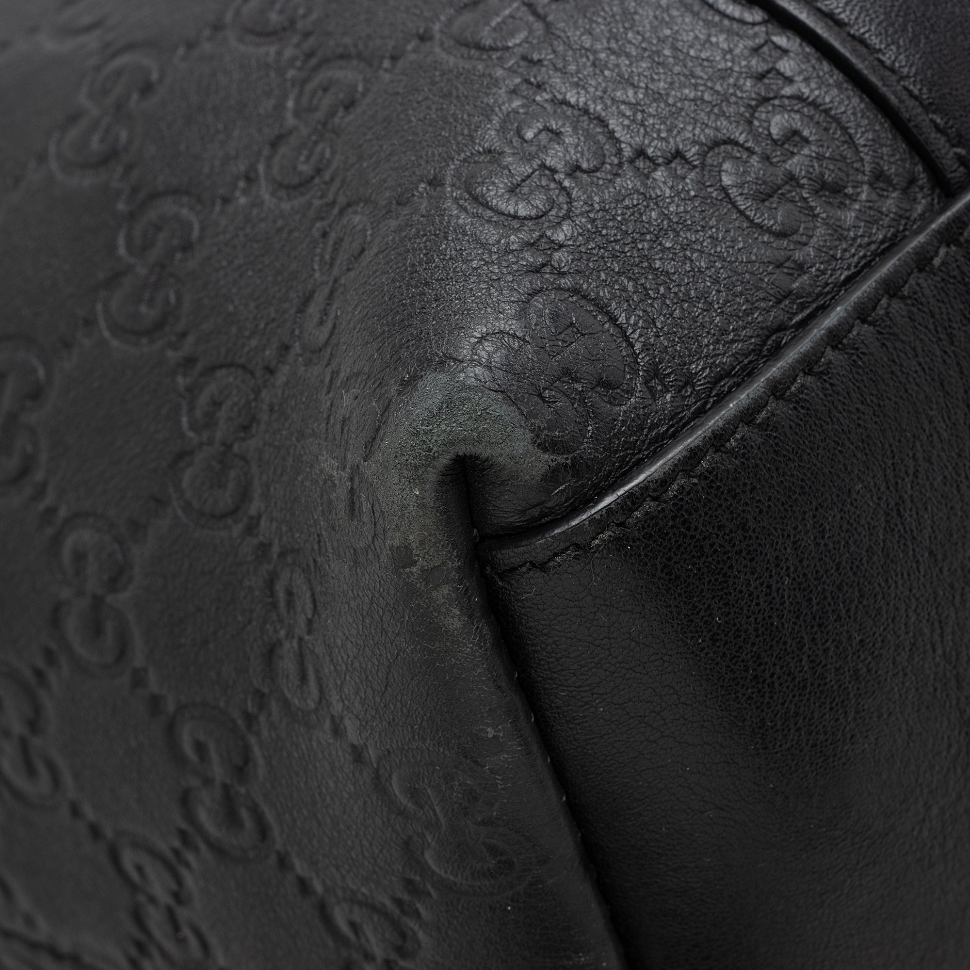 Gucci Guccissima Leather Dome Medium Satchel (SHF-22703)