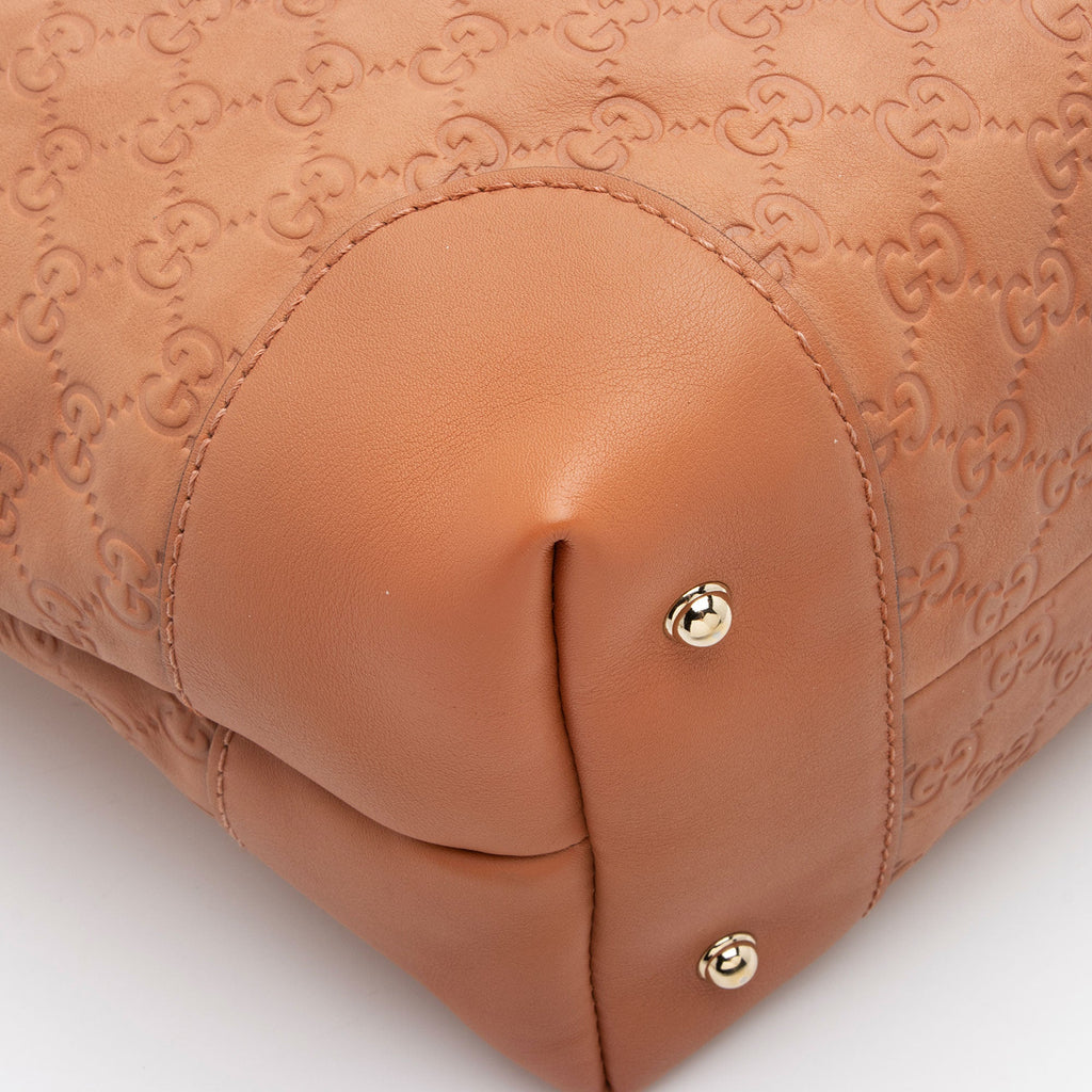 Gucci Guccissima Leather Heart Bit Charm Medium Tote