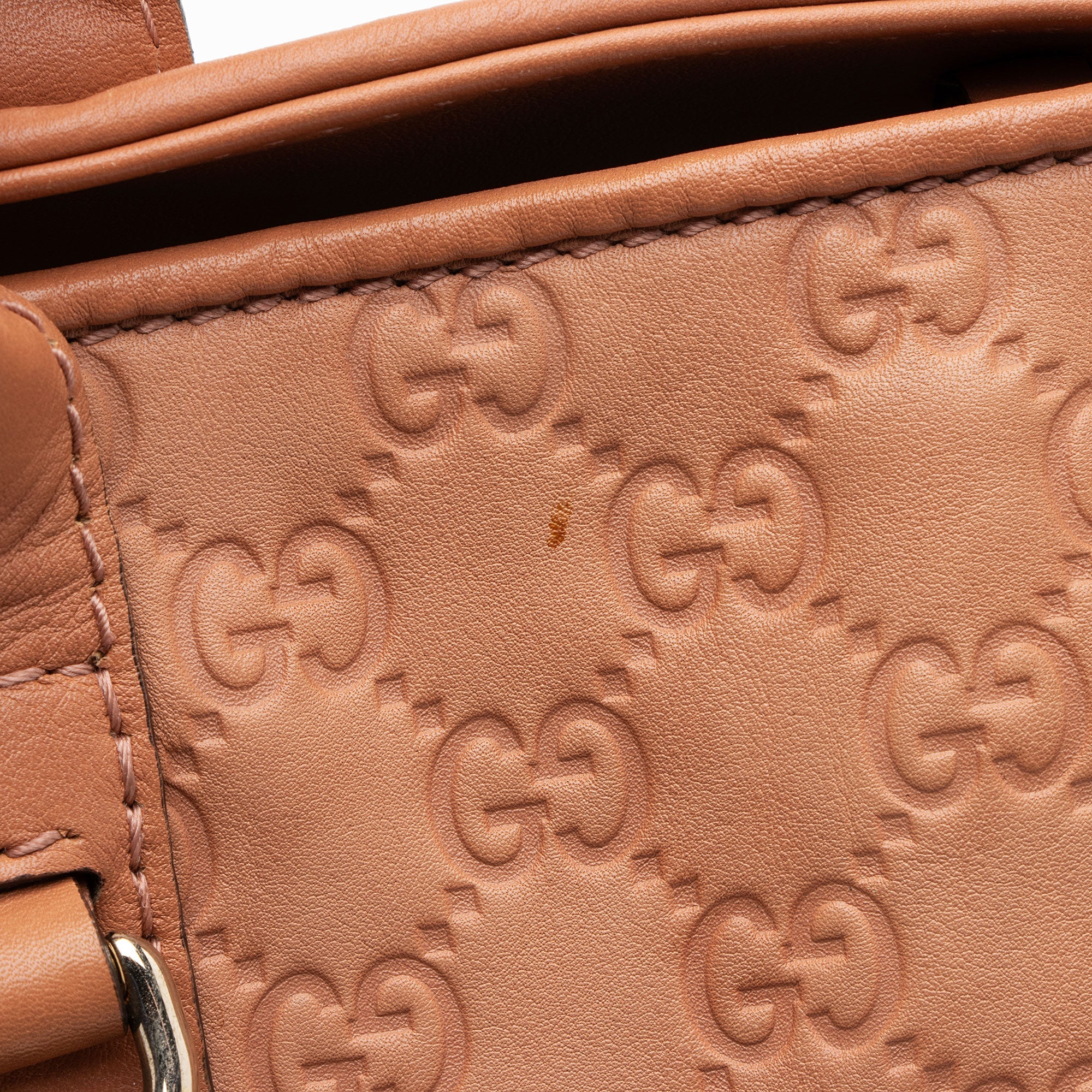 Gucci Guccissima Leather Heart Bit Charm Medium Tote