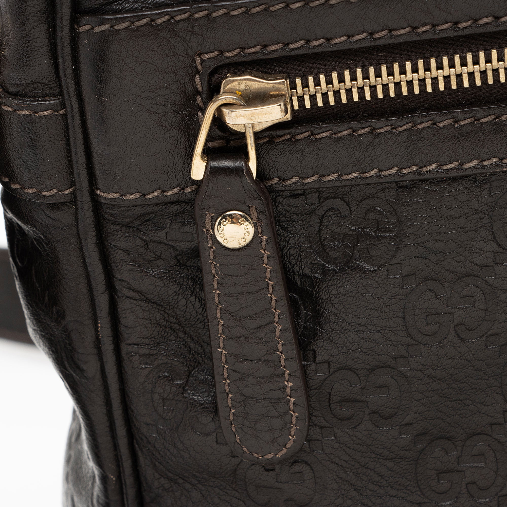 Gucci Guccissima Leather Medium Messenger (SHF-miYj5L)