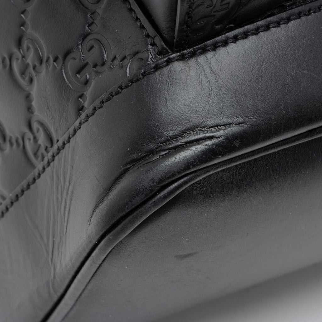 Gucci Guccissima Leather Signature Medium Backpack