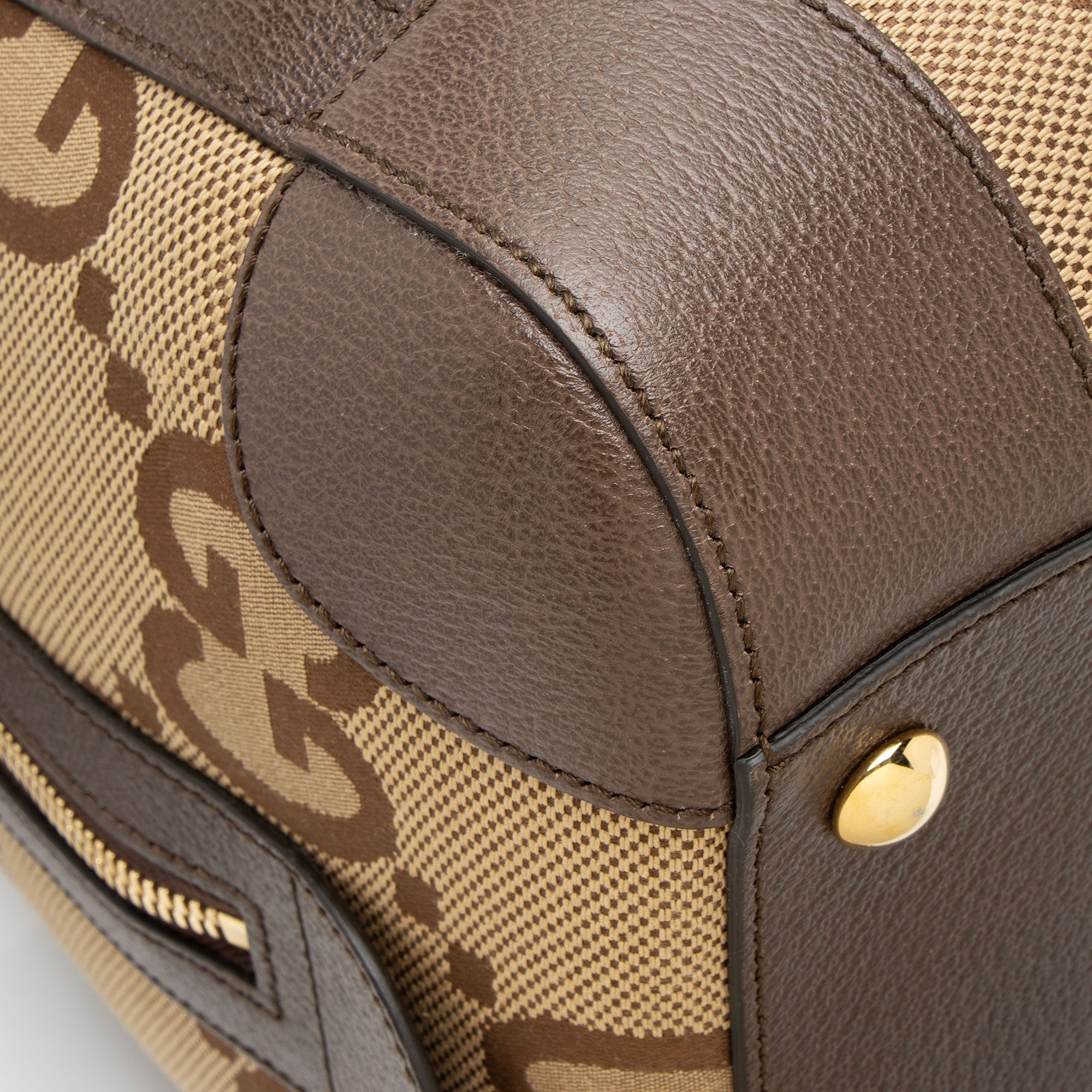 Gucci Jumbo GG Canvas Web Medium Duffle