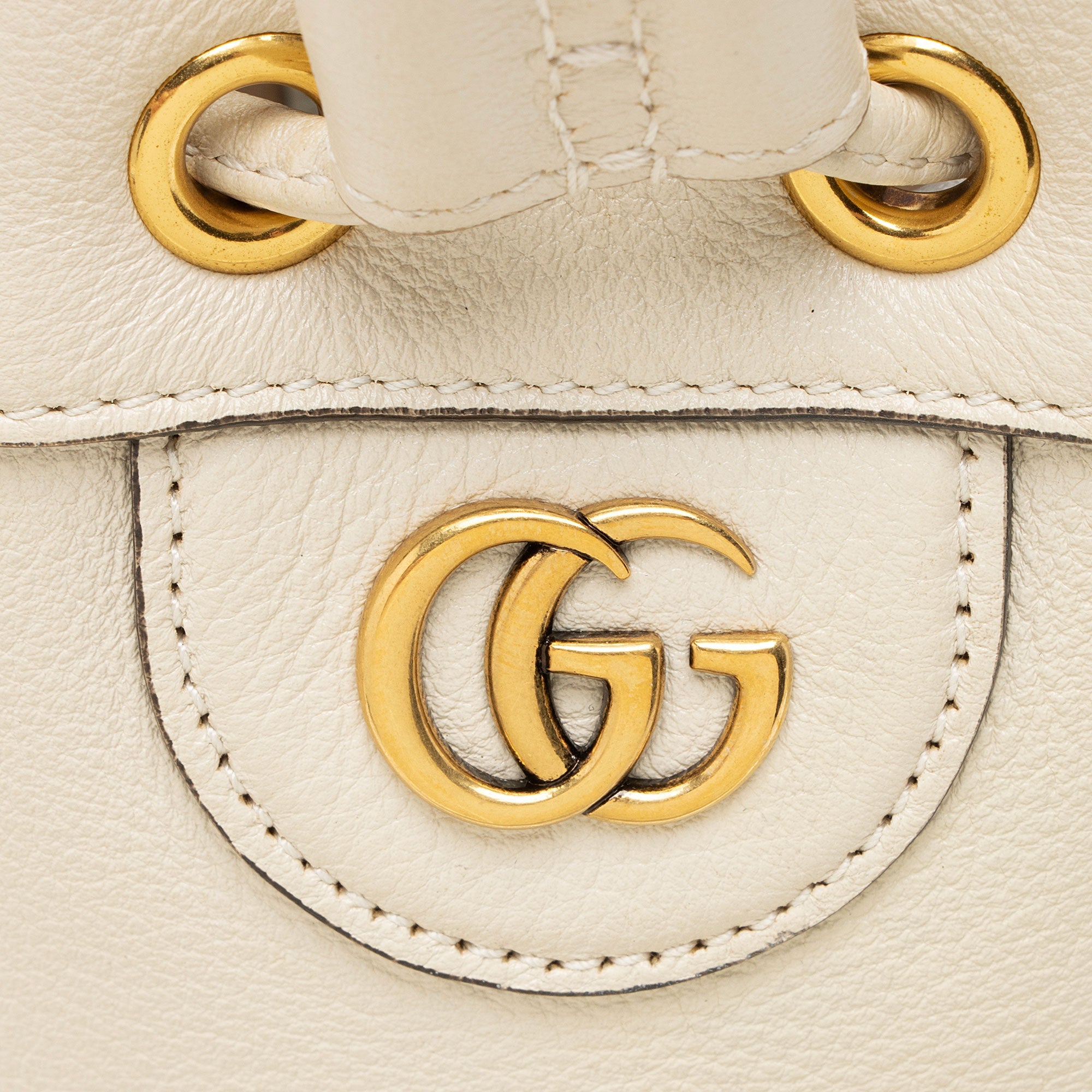 Gucci Leather Bamboo Diana Mini Bucket Bag