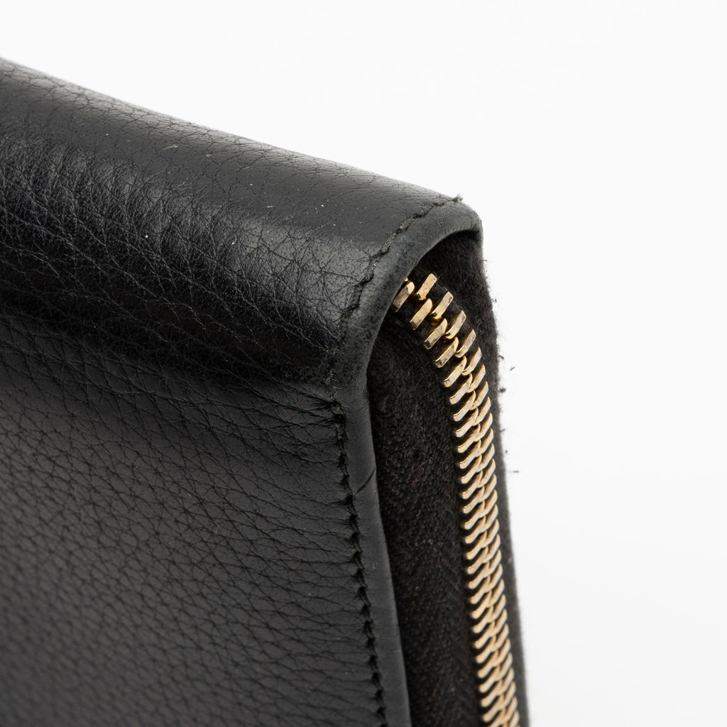 Gucci Leather Bamboo Zip Around Travel Wallet