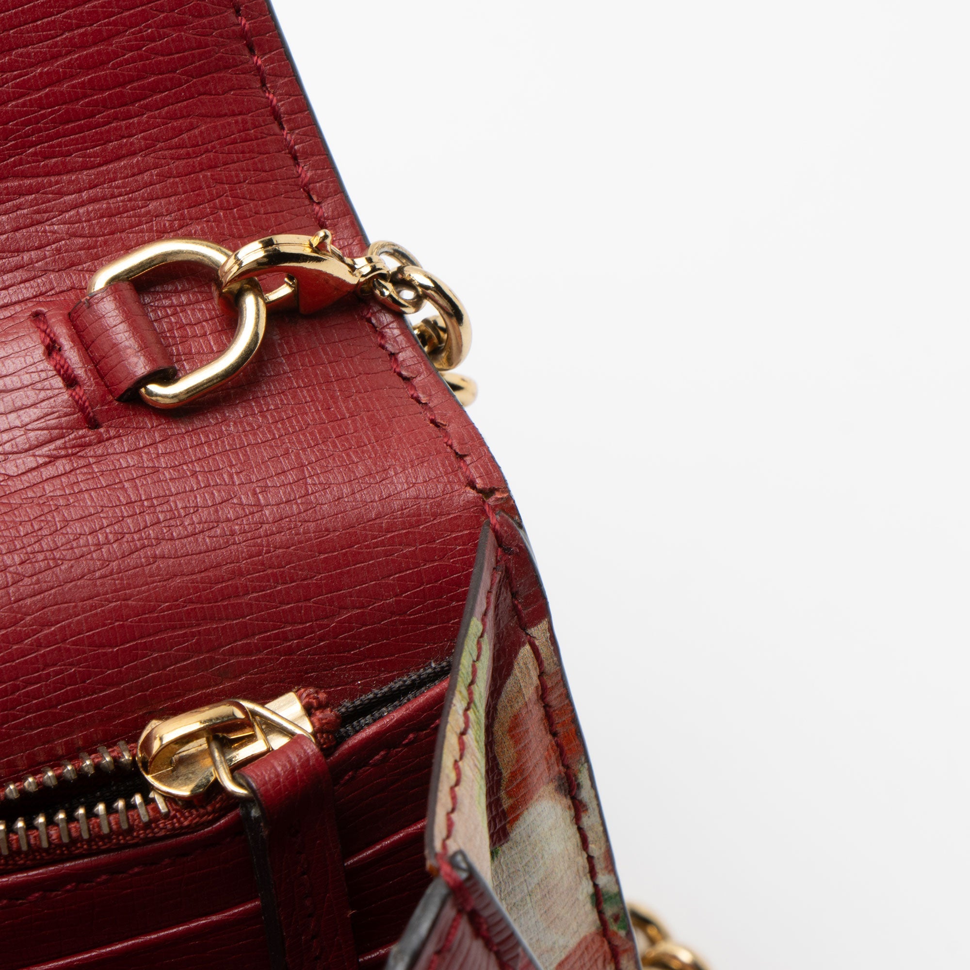 Gucci Leather Blooms Interlocking G Wallet on Chain