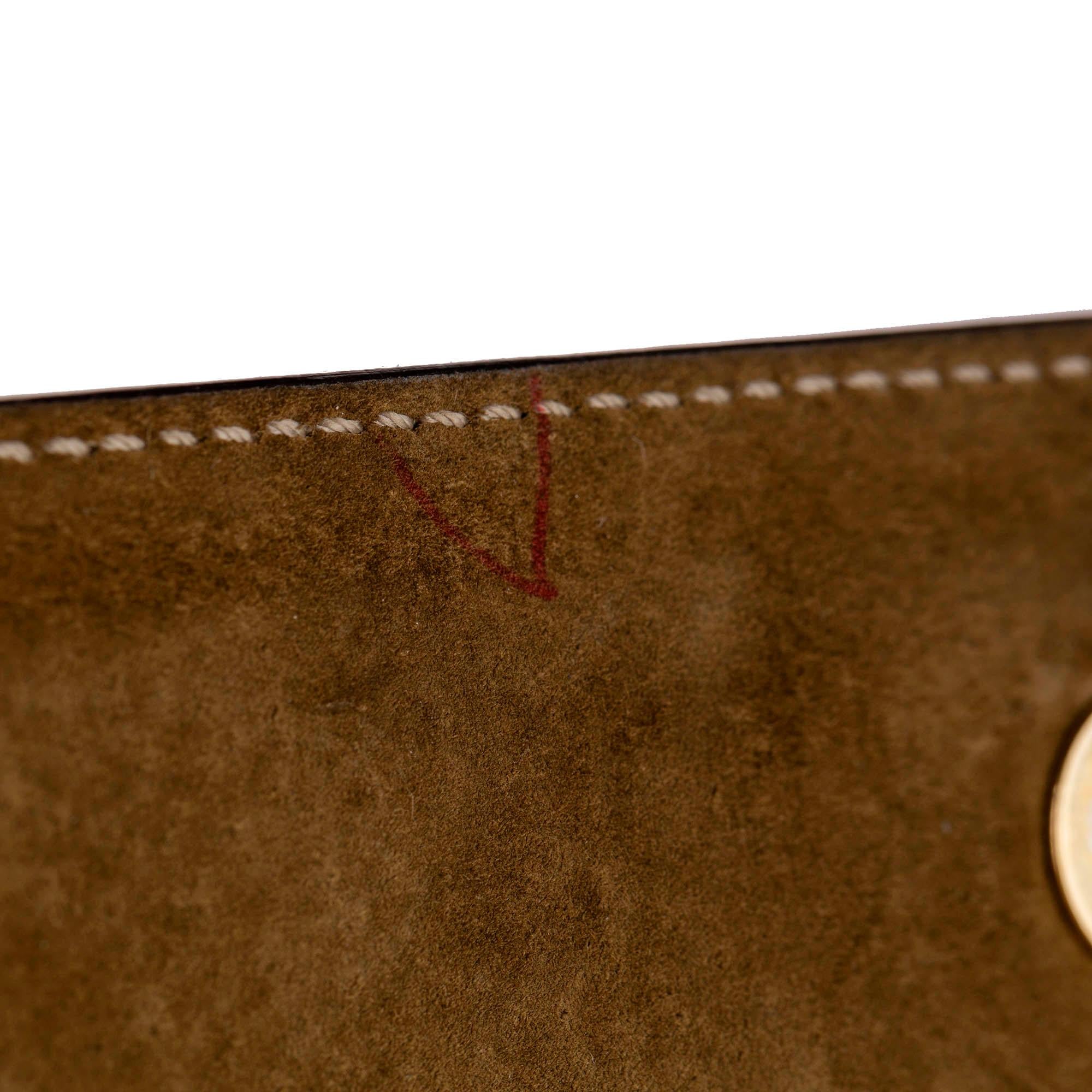 Gucci Leather Clutch Bag (SHG-22609)