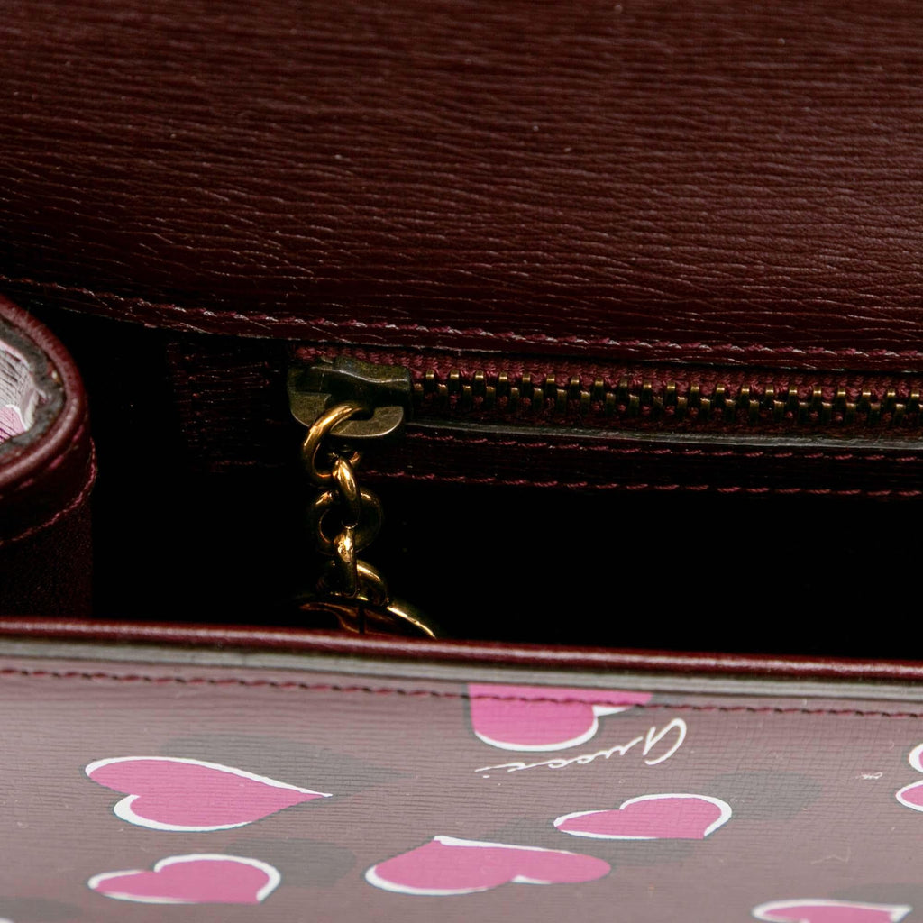 Gucci Leather Heartbeat Clutch